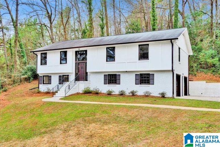 3583 VALLEY CIRCLE