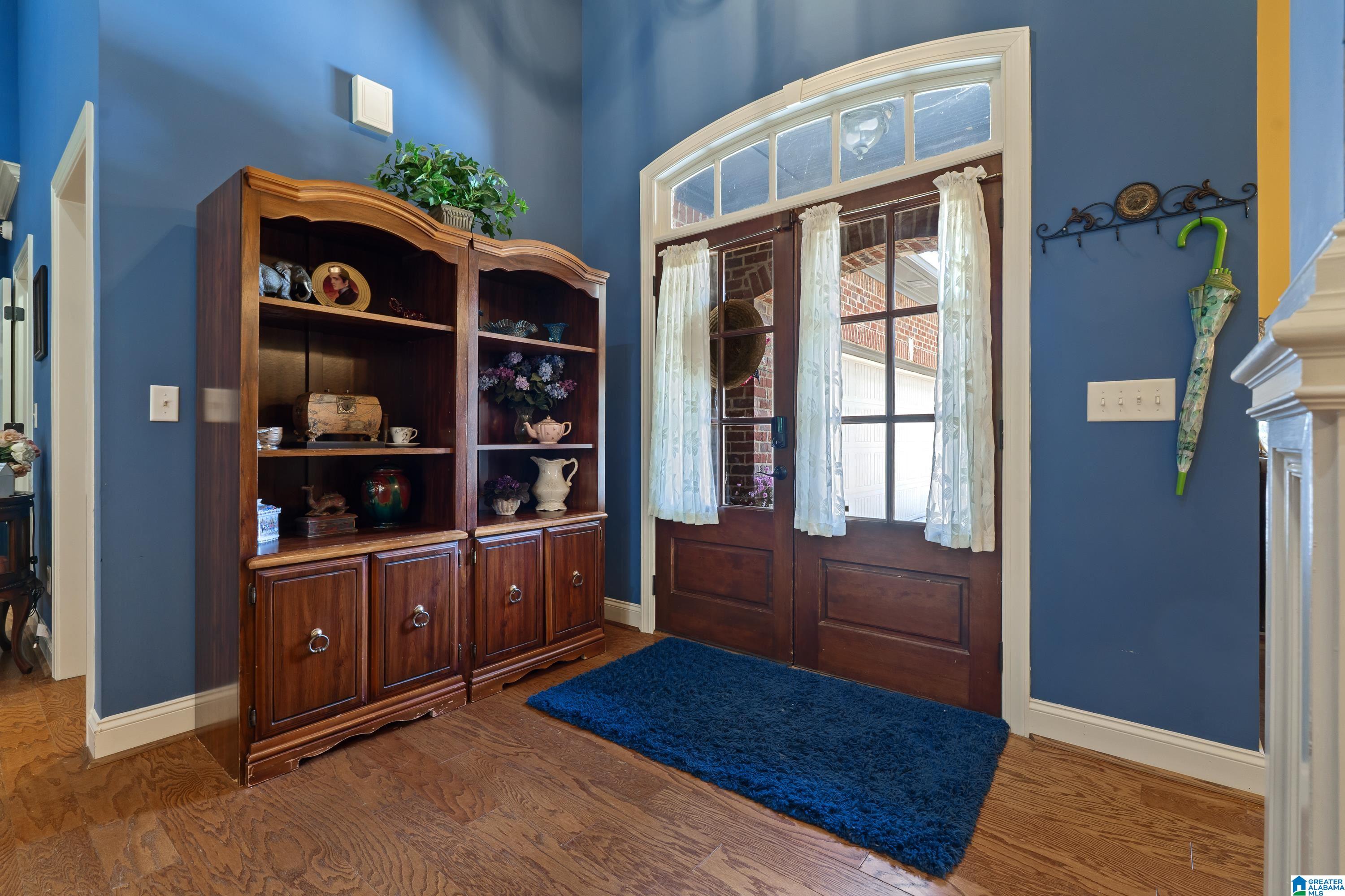 211 KENNISTON DALE
