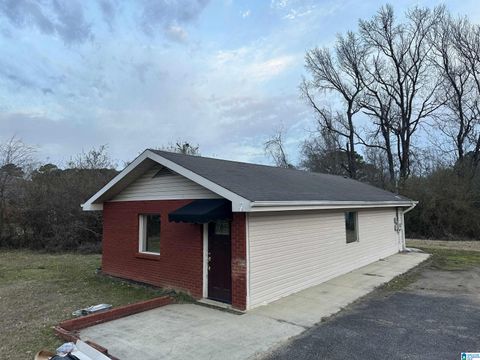 718 ROBIN DRIVE GARDENDALE AL 35071