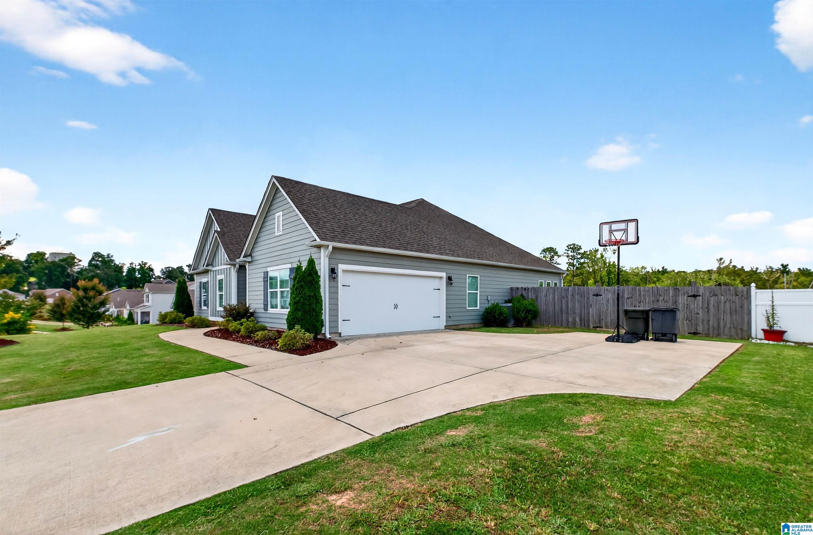 1459 MOUNTAIN LAUREL LANE