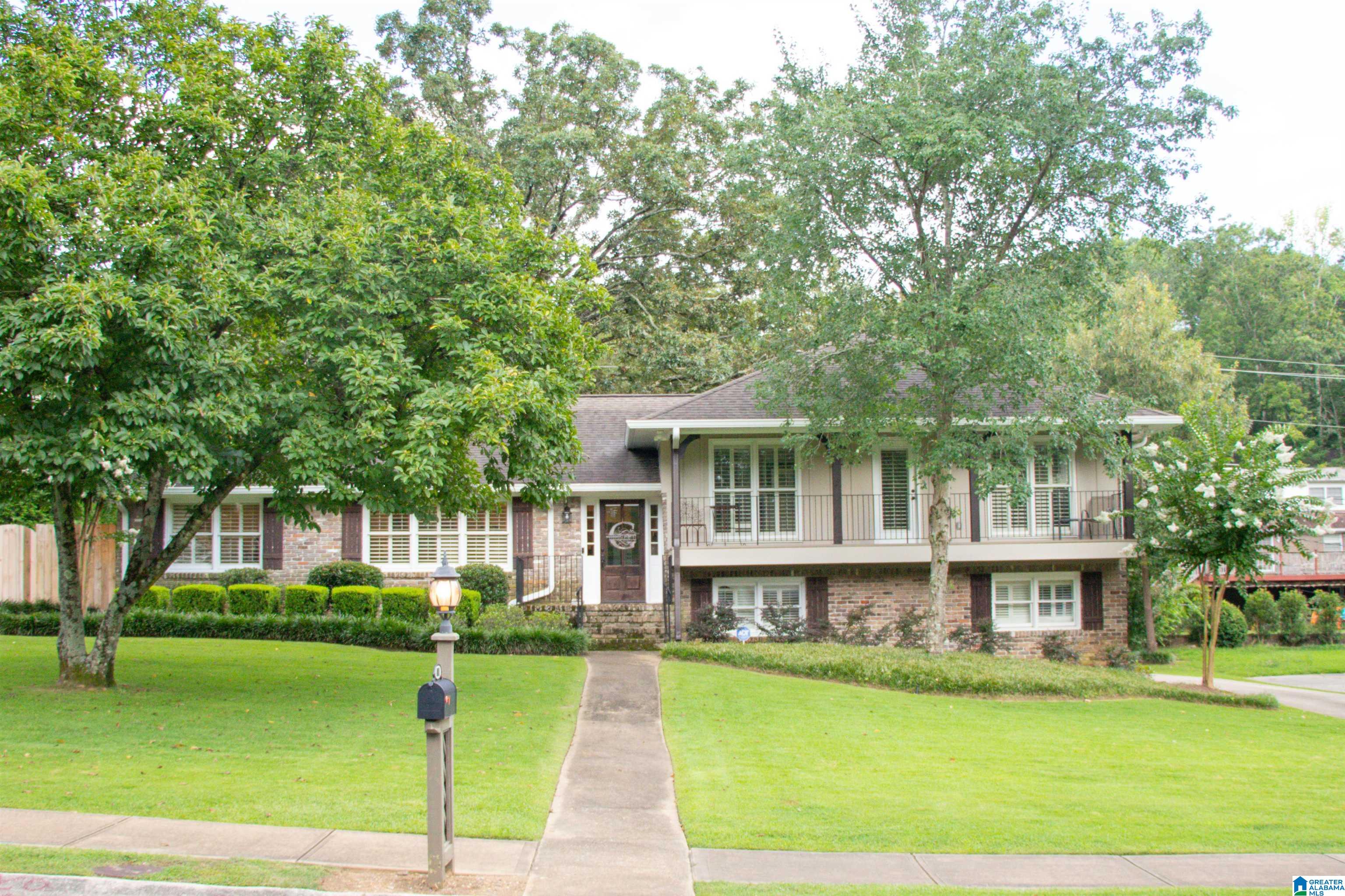 1605 HAYS CIRCLE