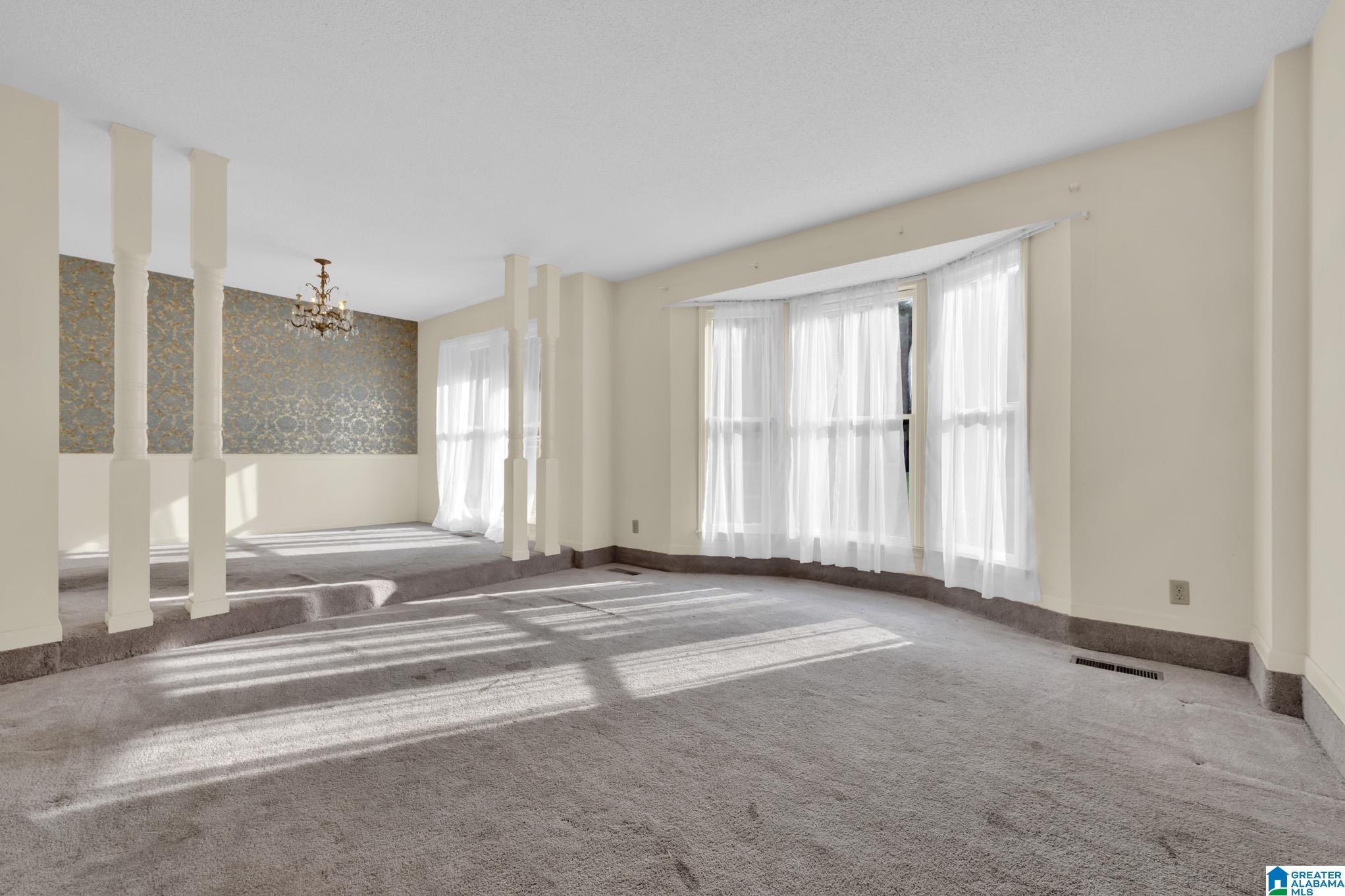 3736 WHITE ROAD