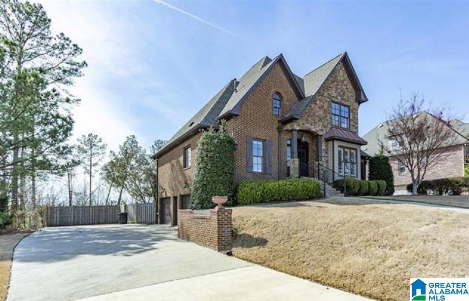 2042 TIMBERLINE DRIVE