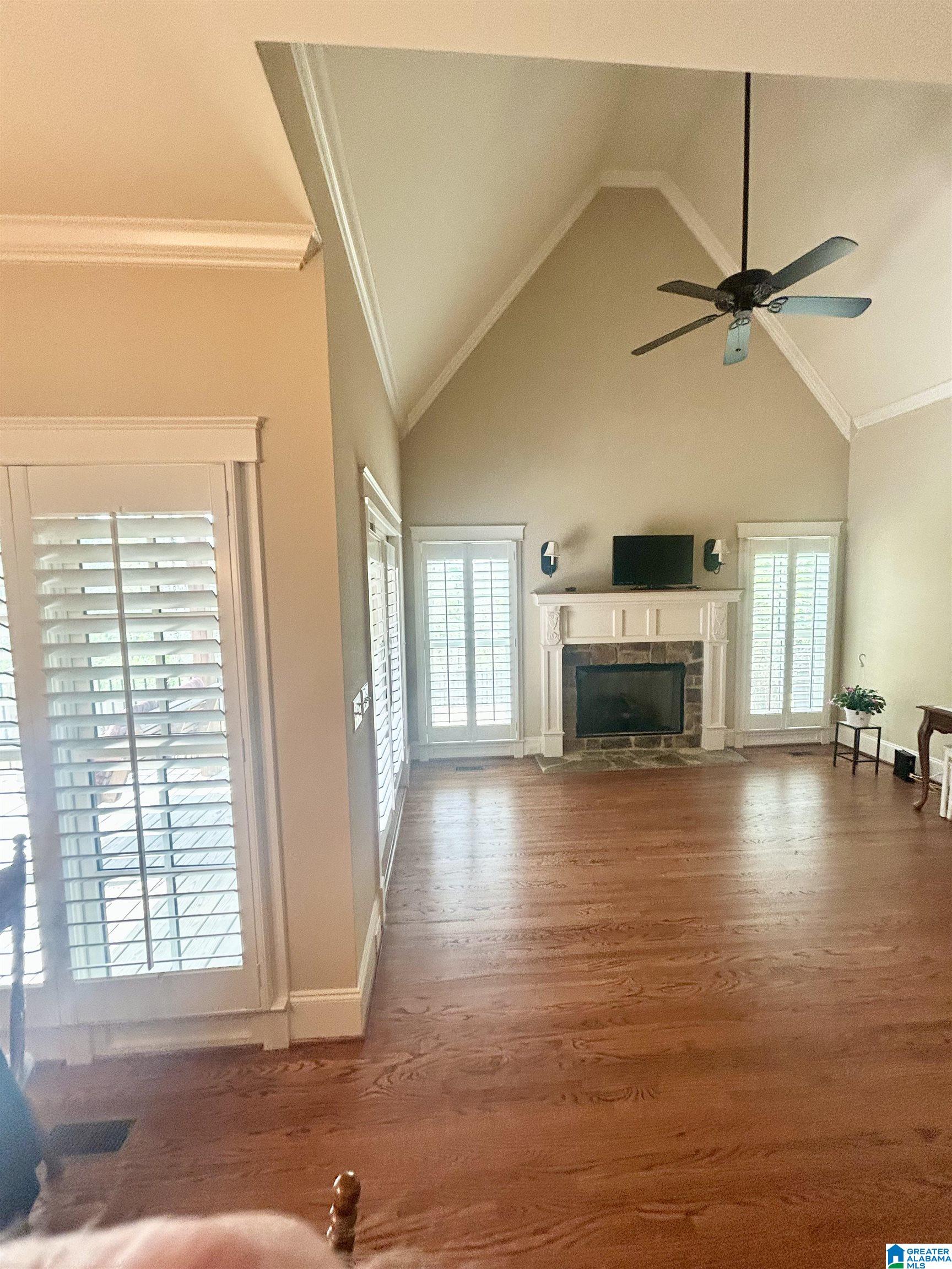 2042 TIMBERLINE DRIVE