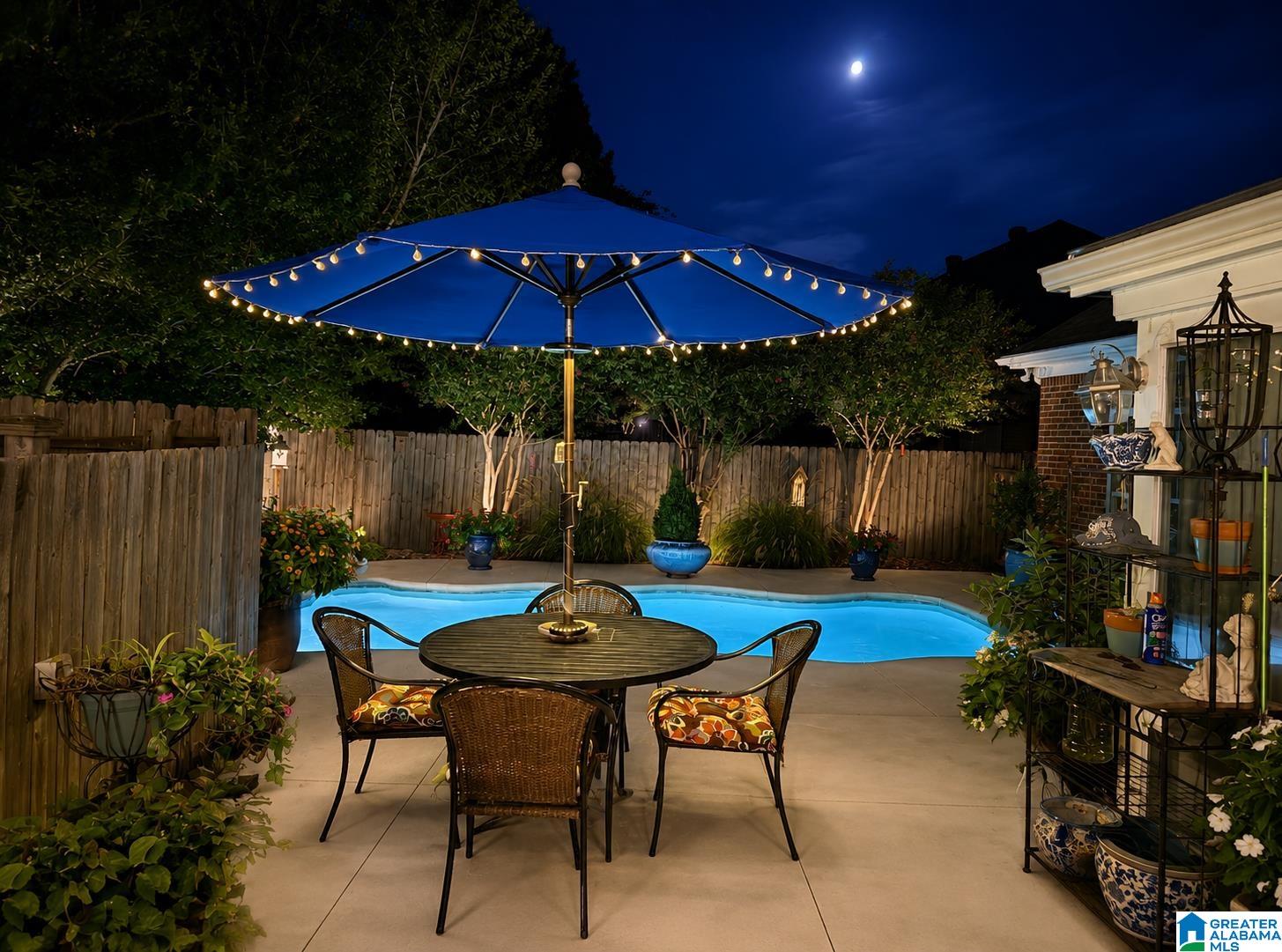136 THORN BERRY DRIVE