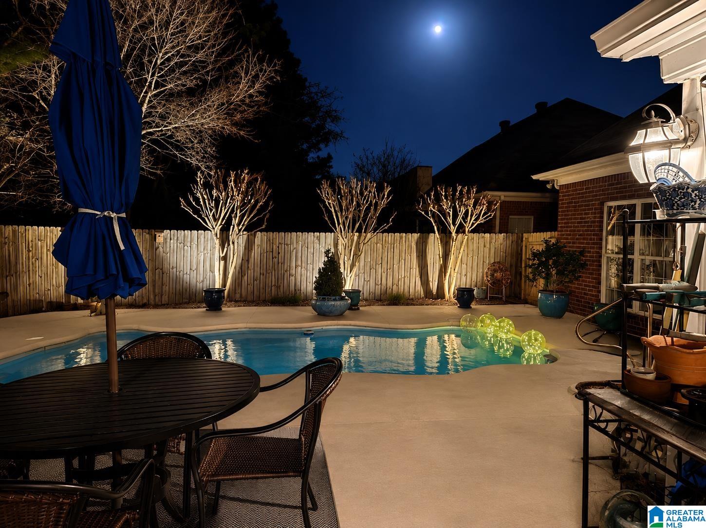 136 THORN BERRY DRIVE