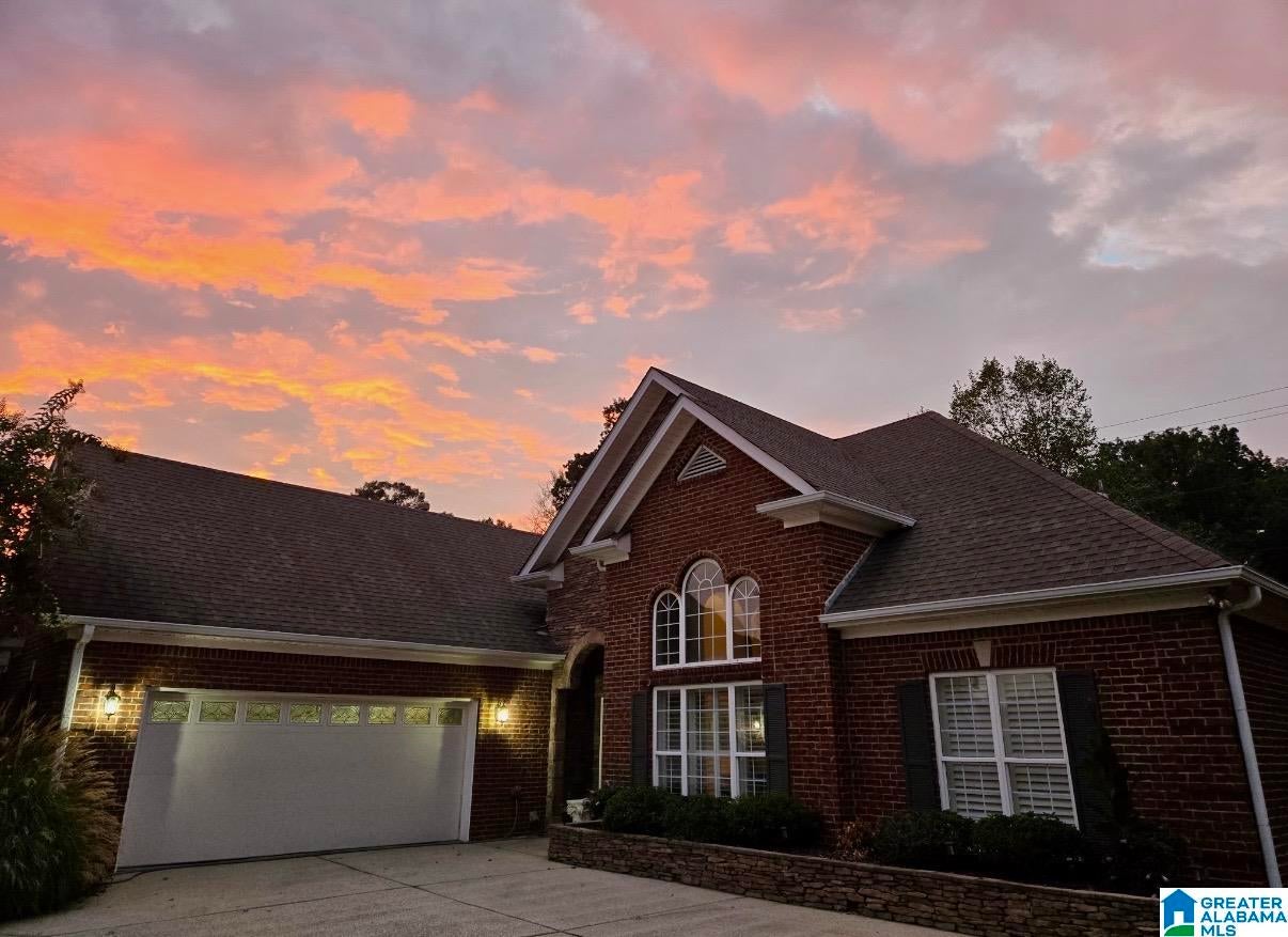 136 THORN BERRY DRIVE