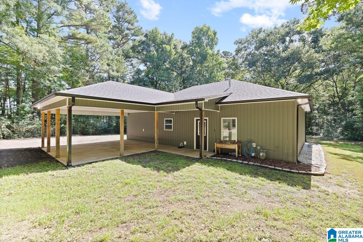 211 IRIS AVENUE