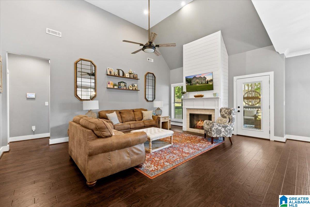 345 SMITHFIELD LANE