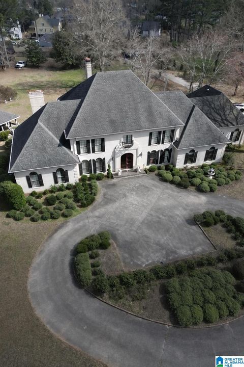 617 SANDERS ROAD HOOVER AL 35226