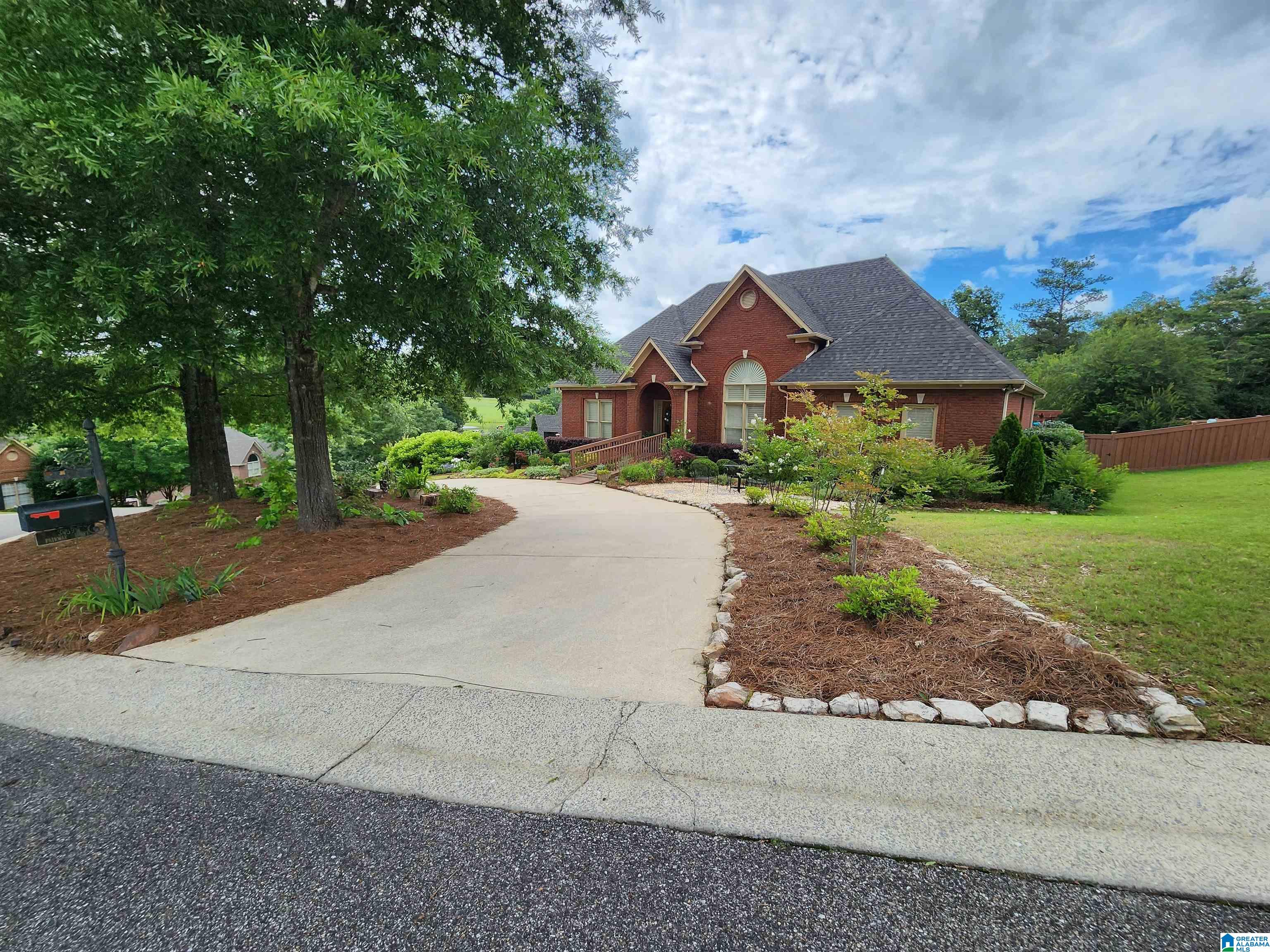 3439 FAIRWAY DRIVE