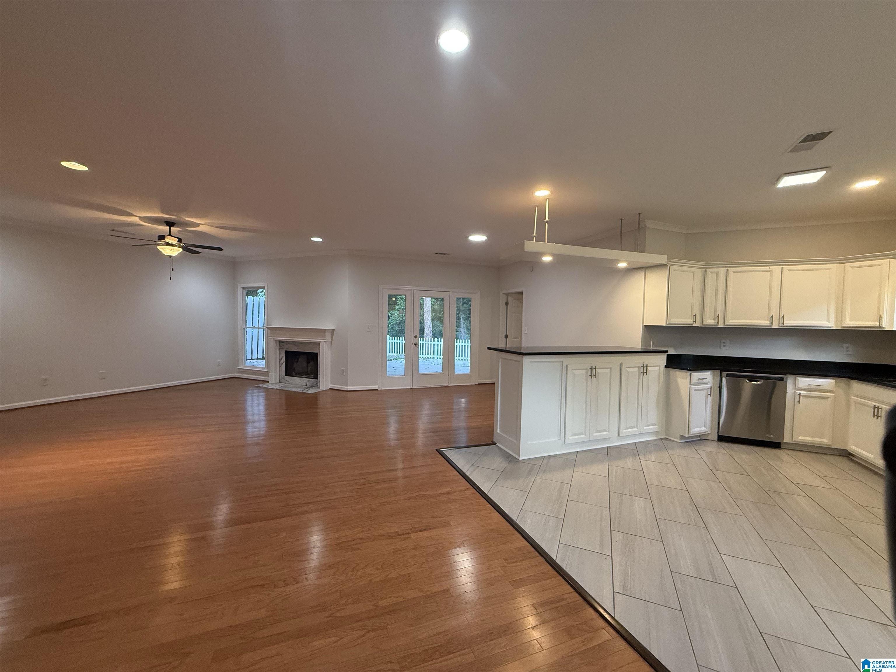 1192 BERWICK ROAD