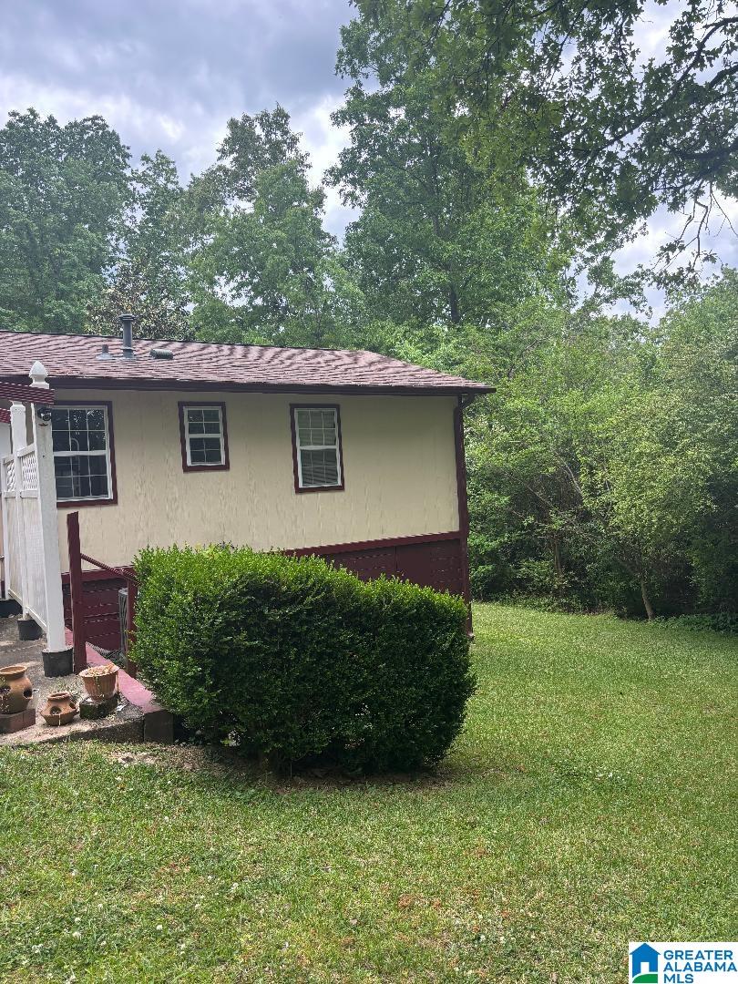 5208 AMBERWOOD CIRCLE