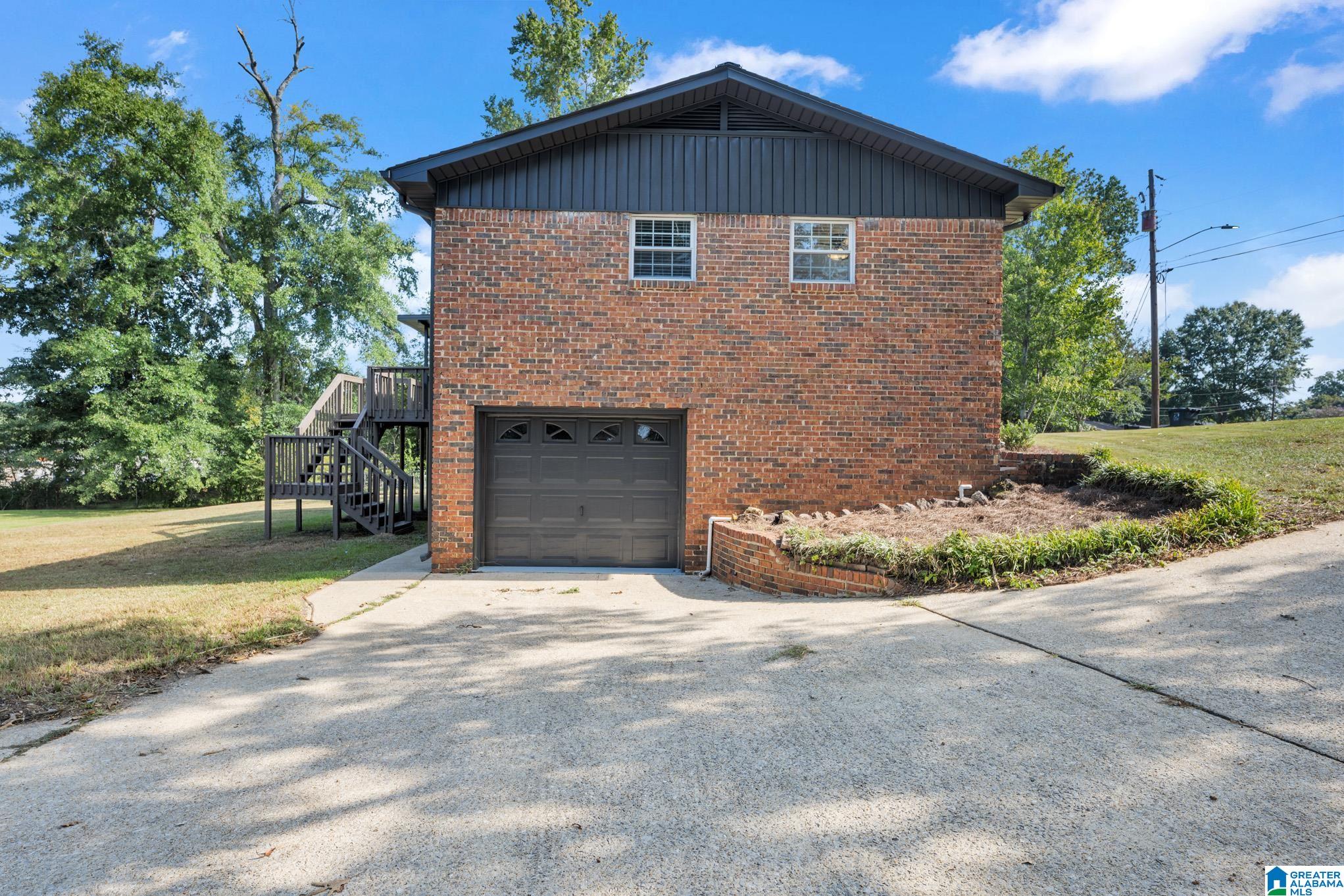 3215 FORTNER LANE