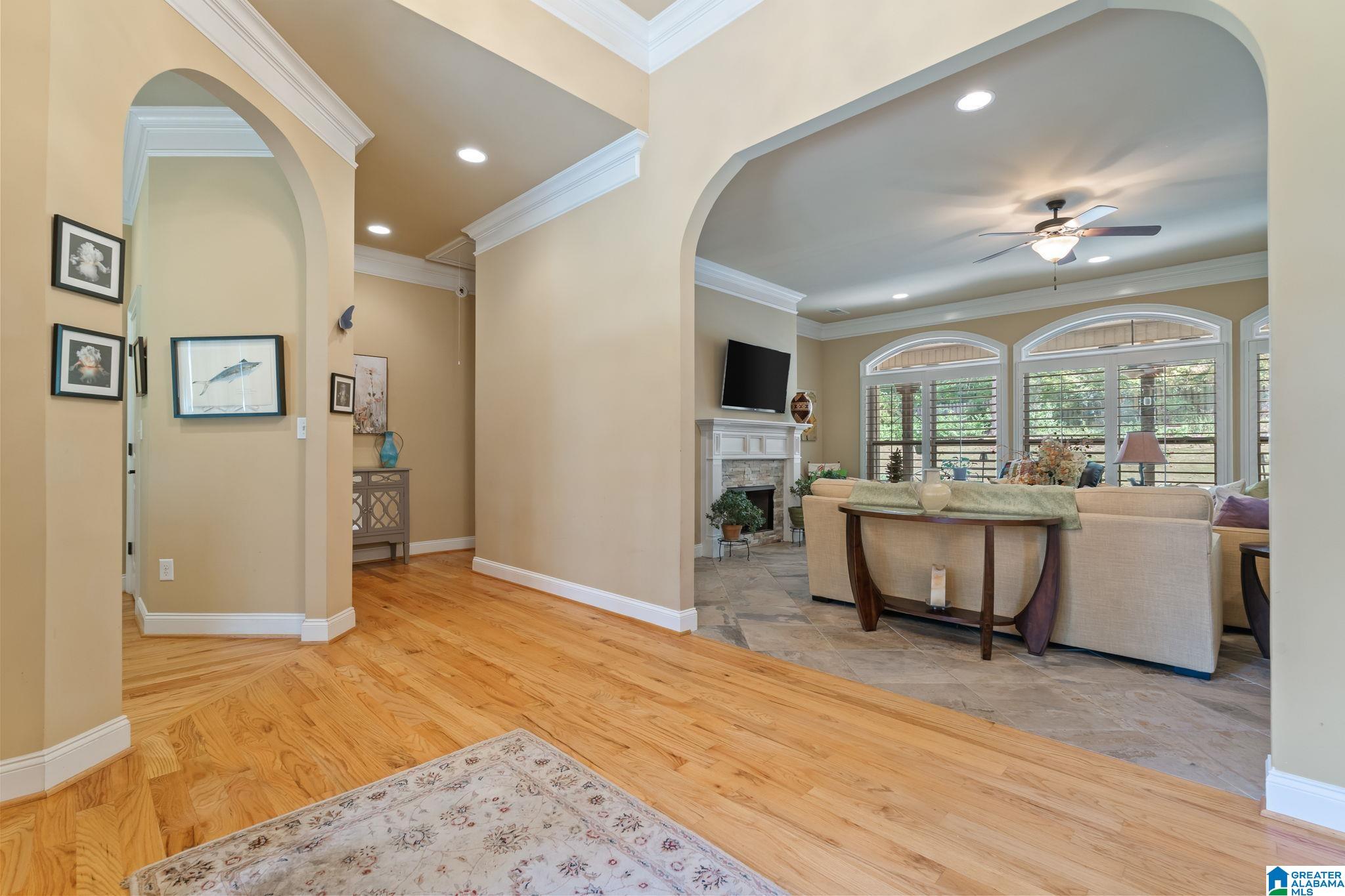 1020 STAGG RUN TRAIL