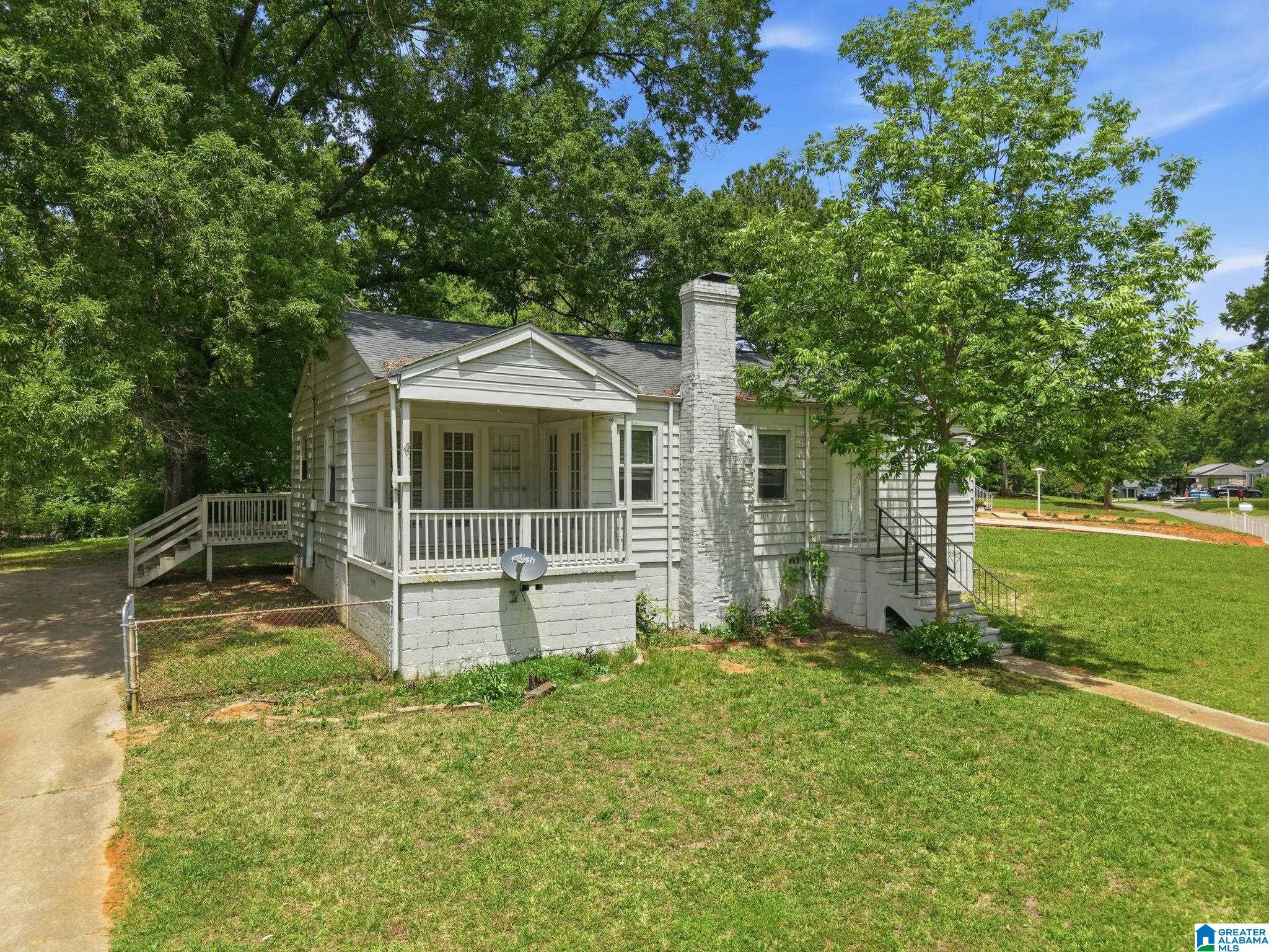 900 MEADOWBROOK DRIVE