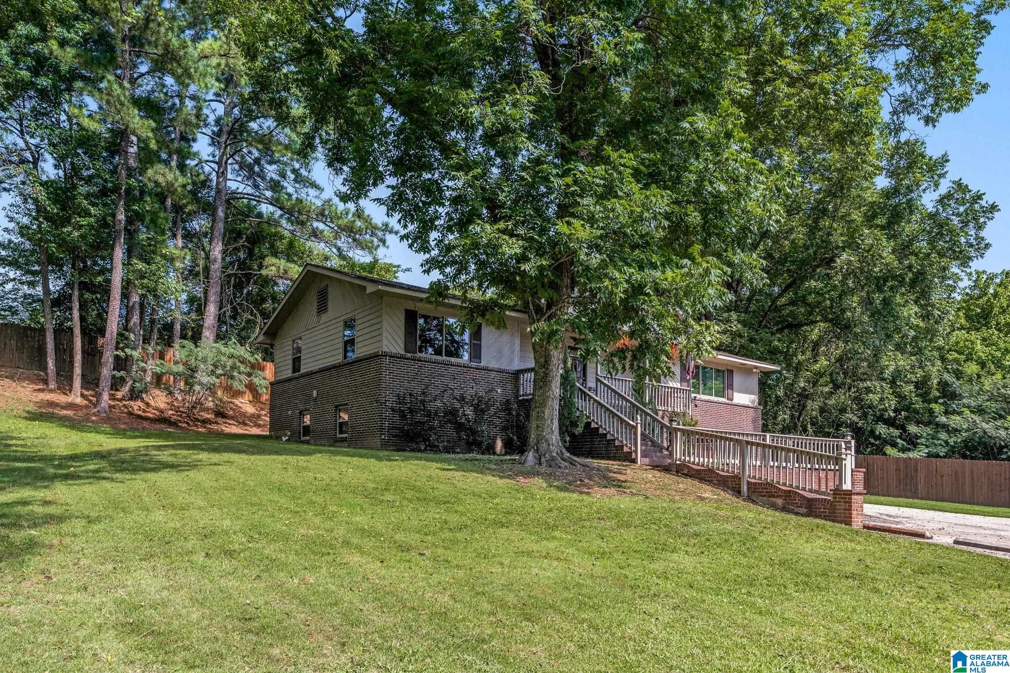 3963 LORNA ROAD