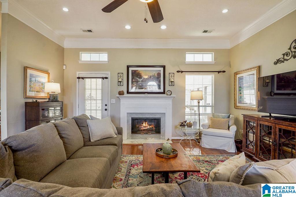 101 DEVONSHIRE PLACE