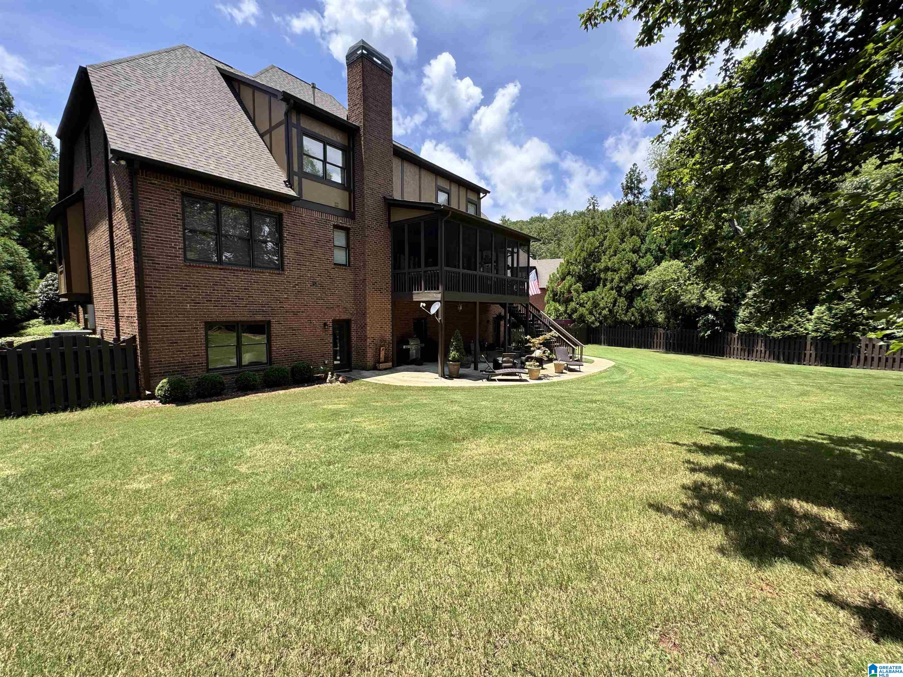 837 ABERLADY PLACE