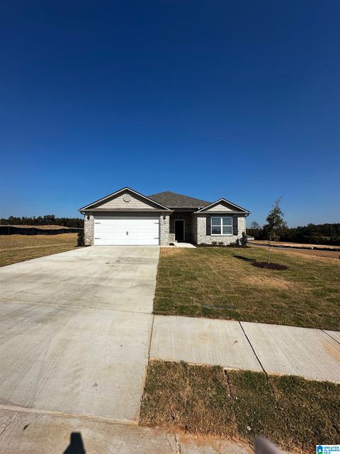 621 KLYNES DRIVE CALERA AL 35040