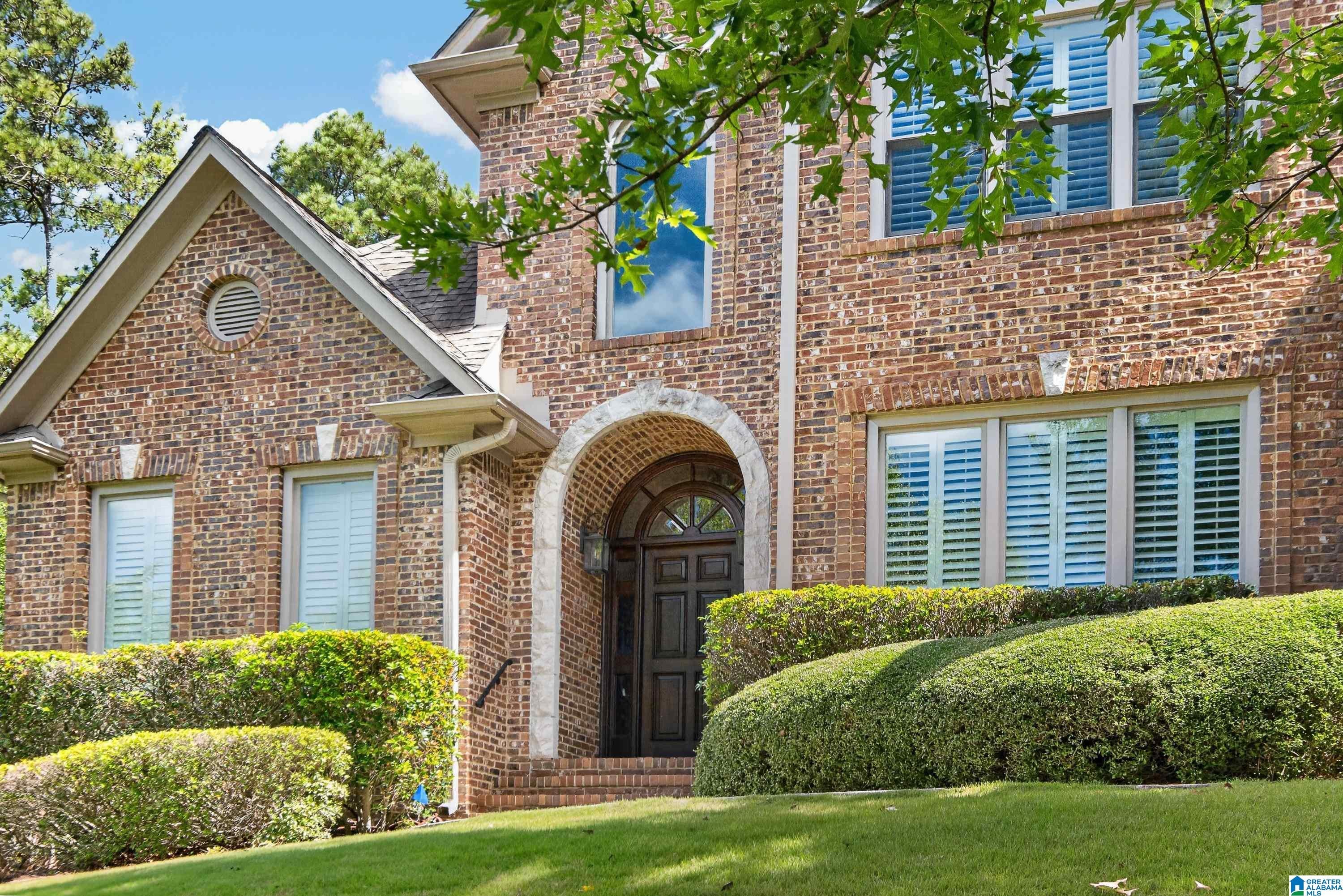 1391 LAKE TRACE LANE