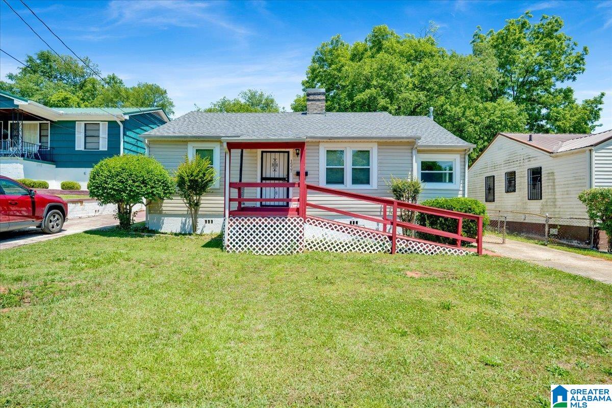 Photo 1 of 23 — 1537 18TH STREET SW, BIRMINGHAM, AL 35211