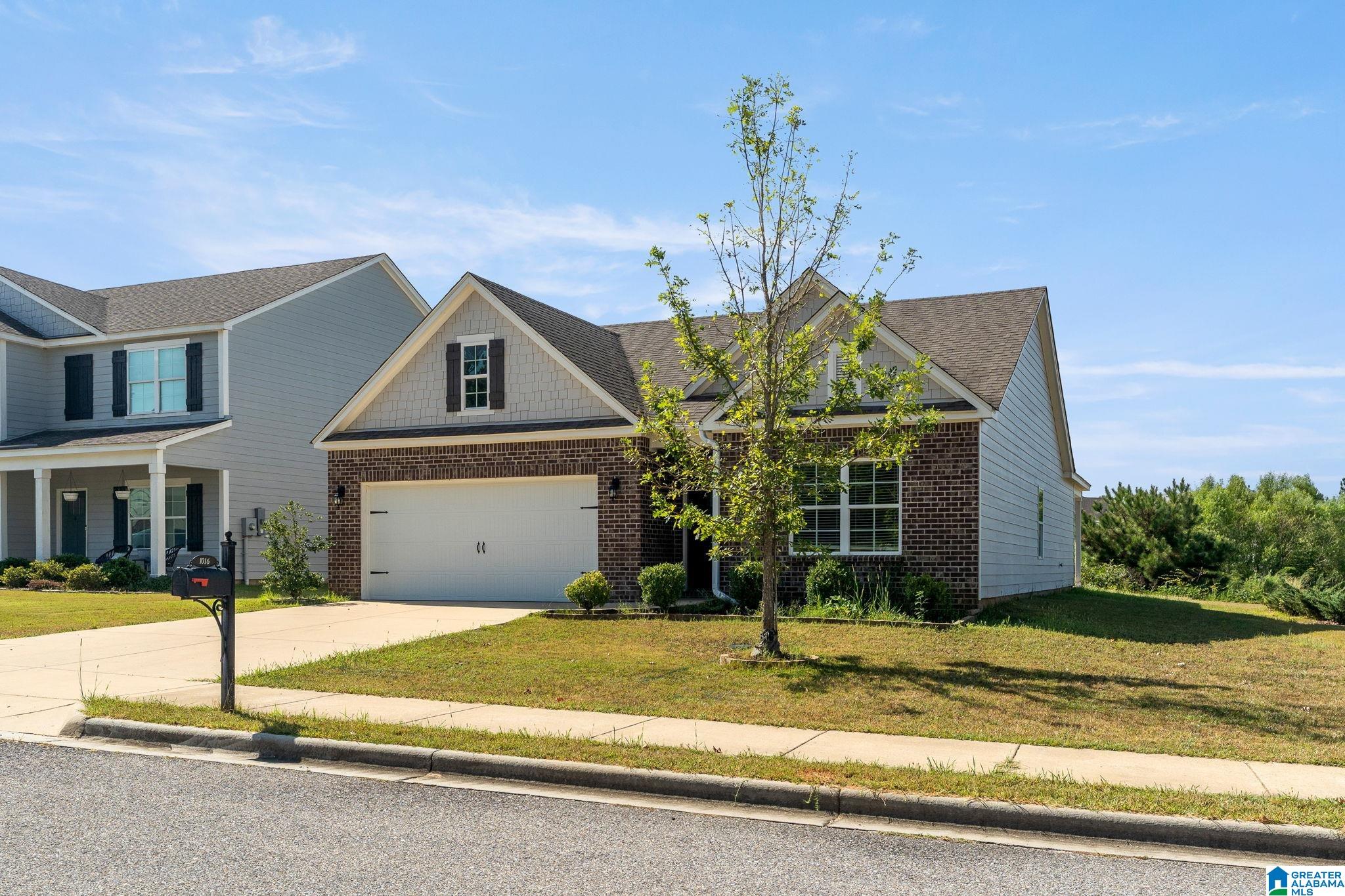 1016 FLYWAY VIEW LANE