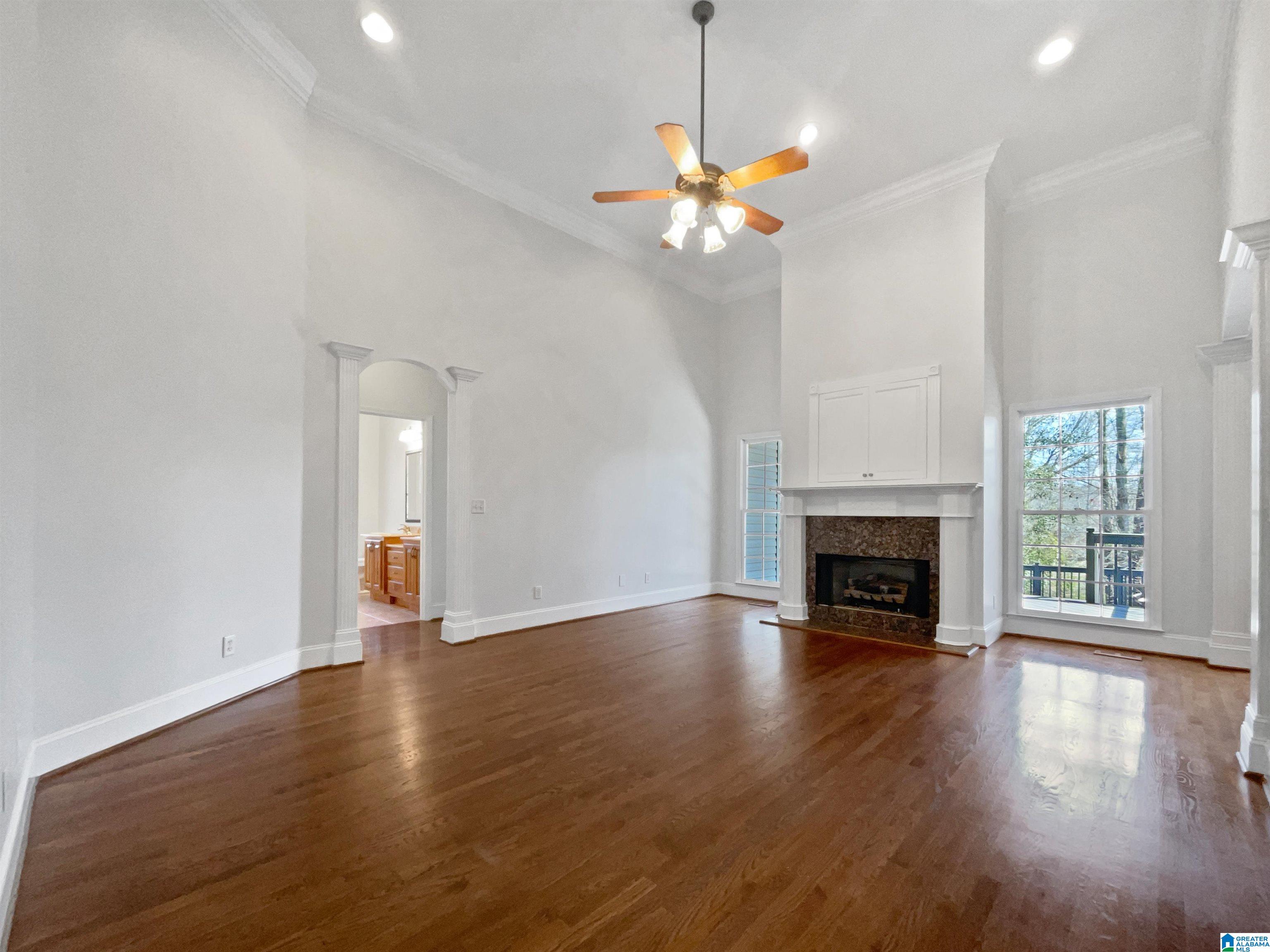 205 HUNTER RIDGE LANE