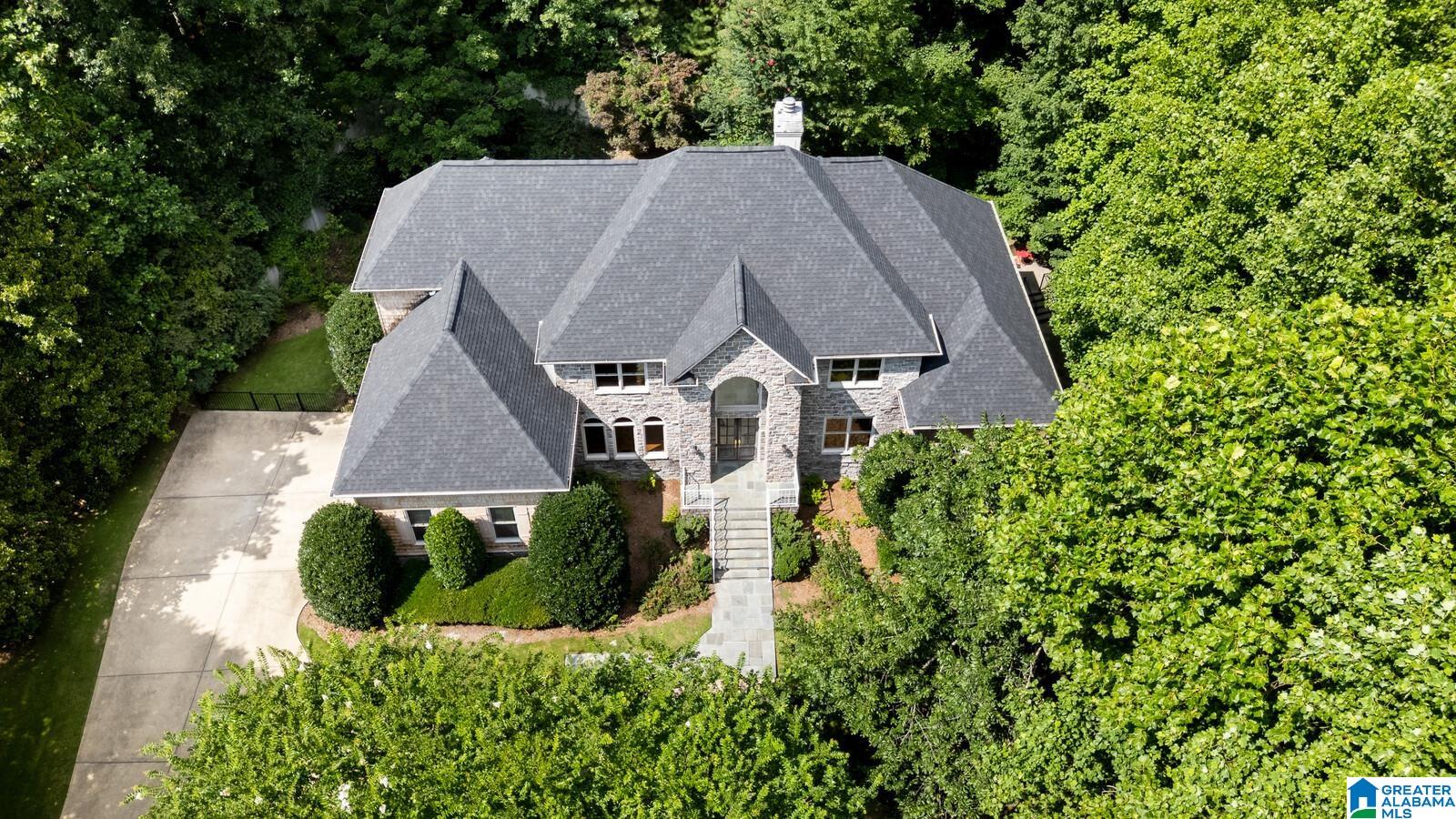 1788 TWIN BRIDGE DRIVE