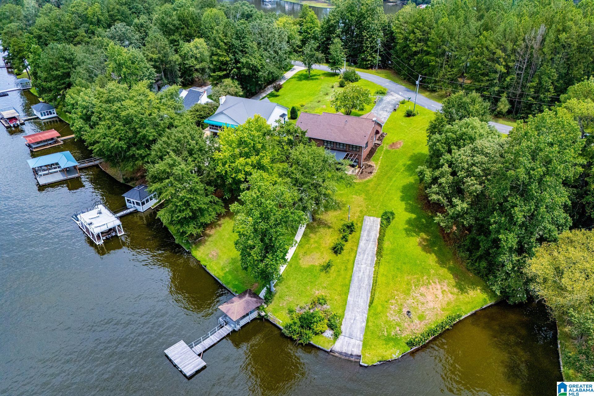 539 PENINSULA DRIVE