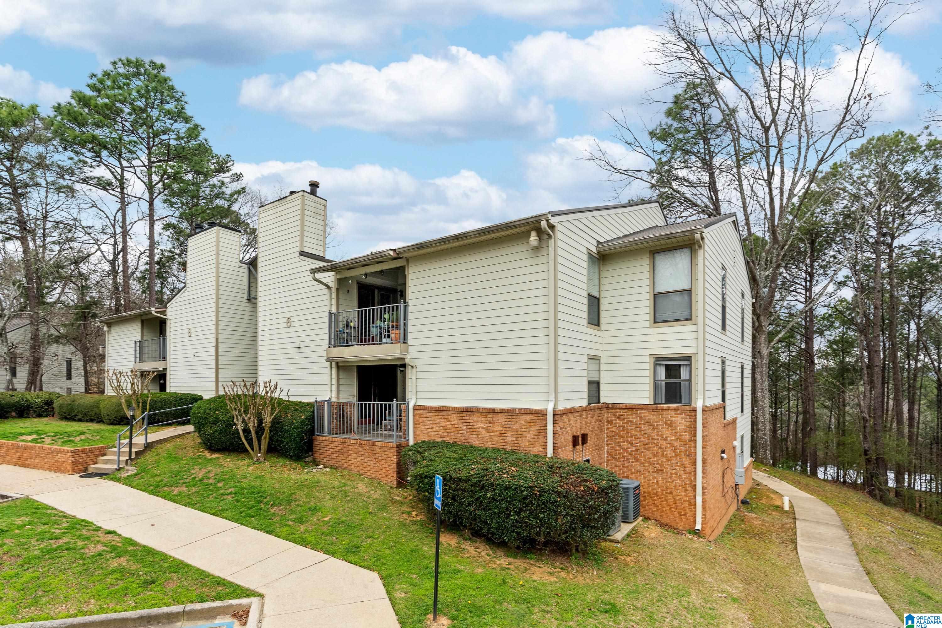 607 GABLES DRIVE 607