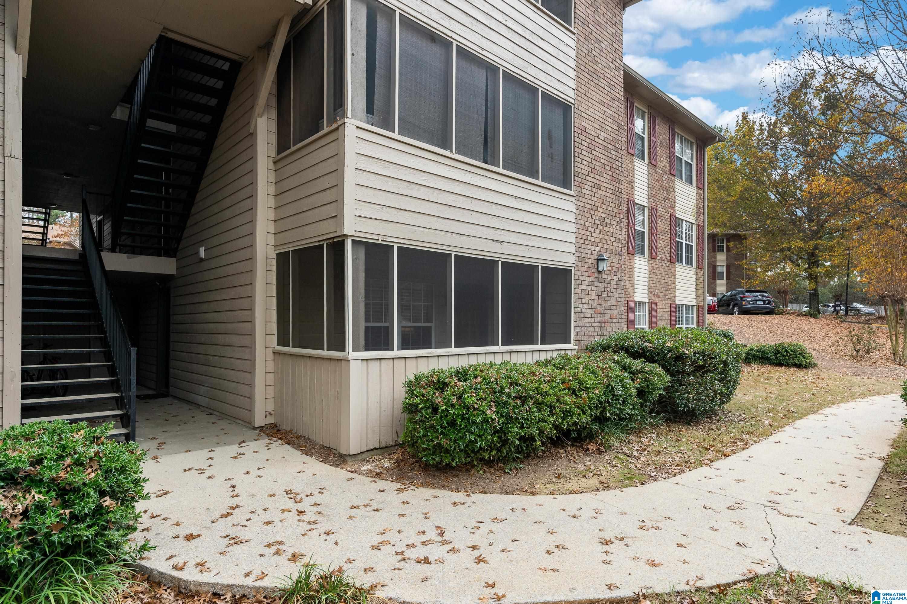 1002 PATTON CREEK LANE 1002