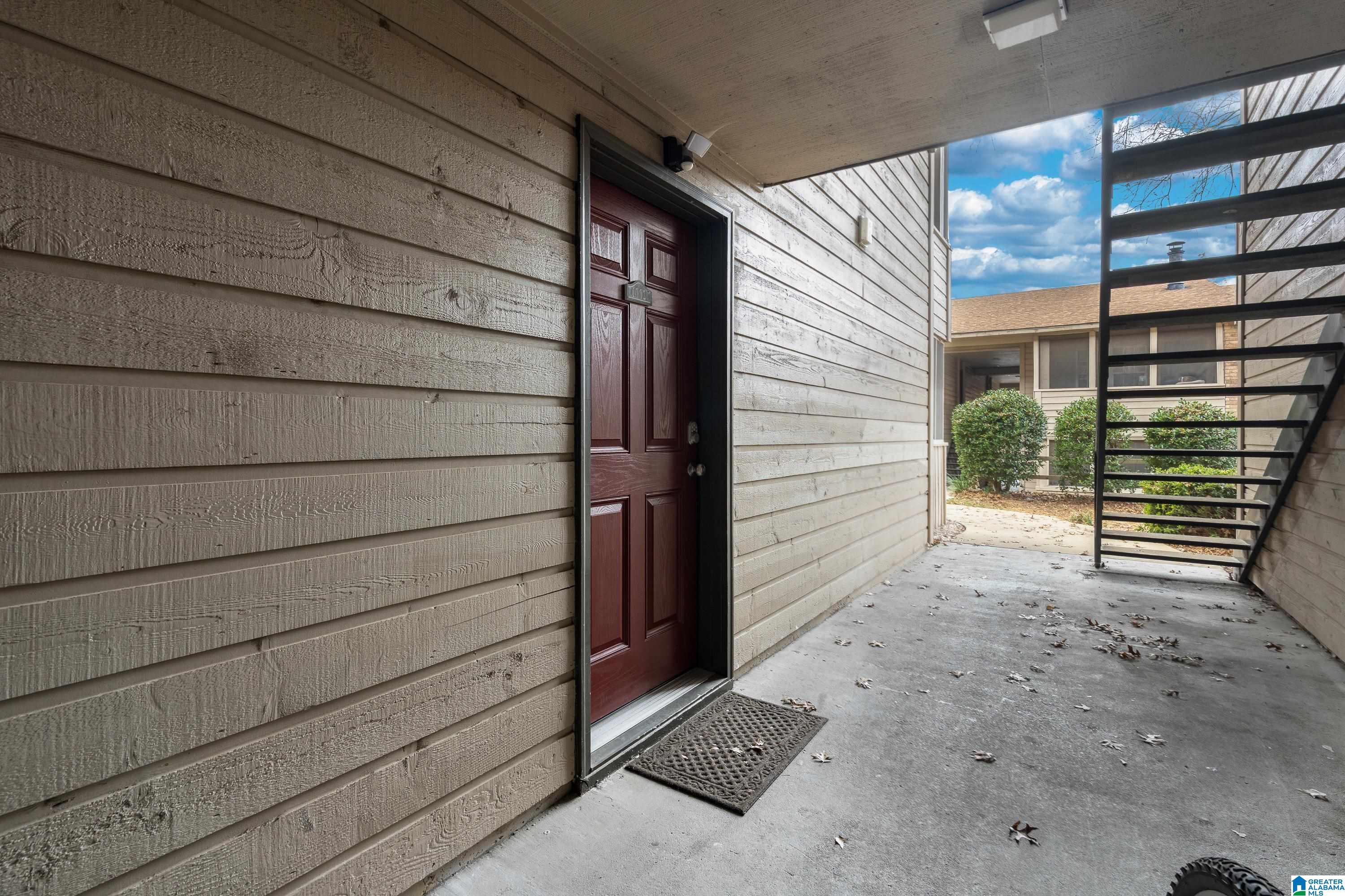 1002 PATTON CREEK LANE 1002