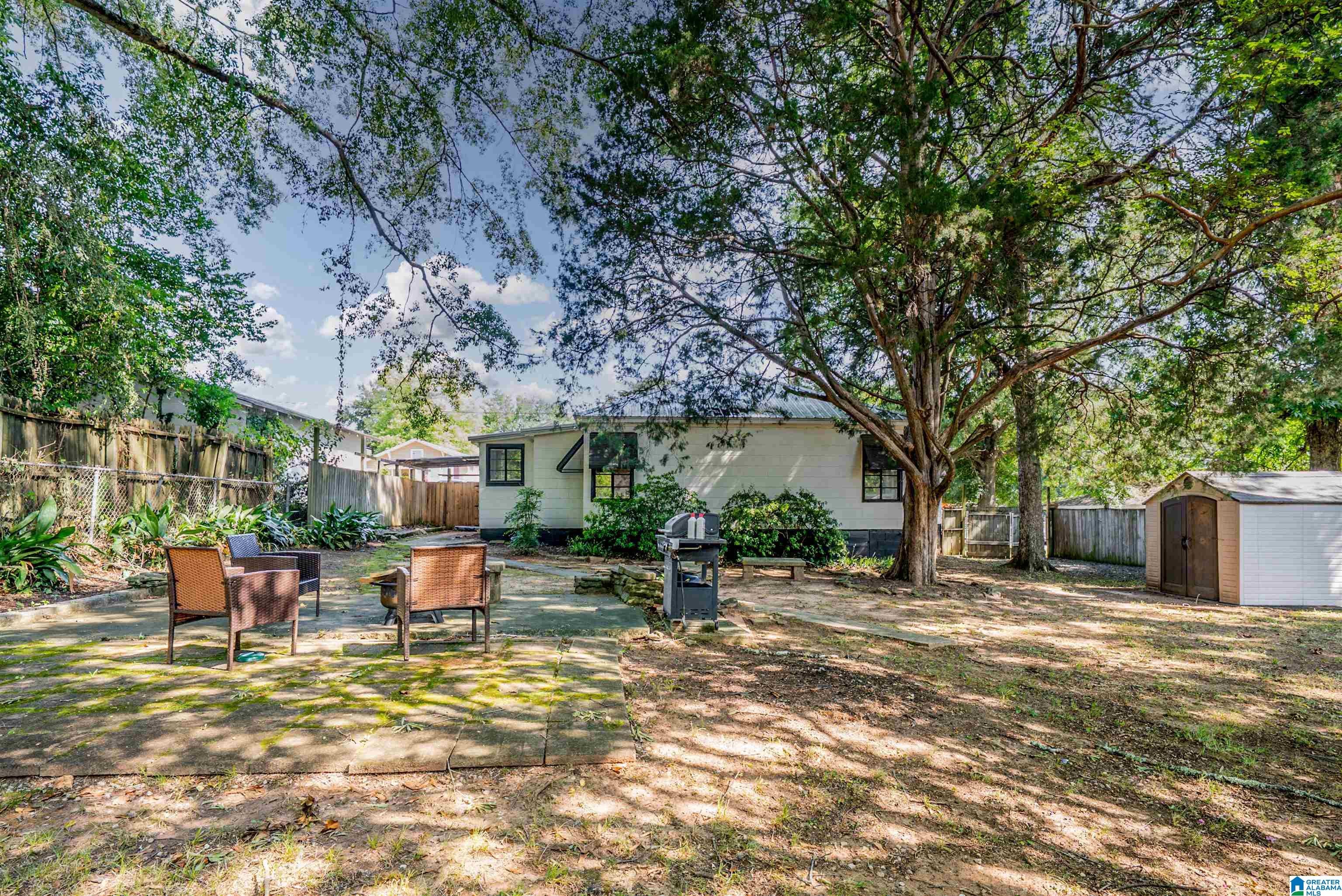 2111 23RD STREET