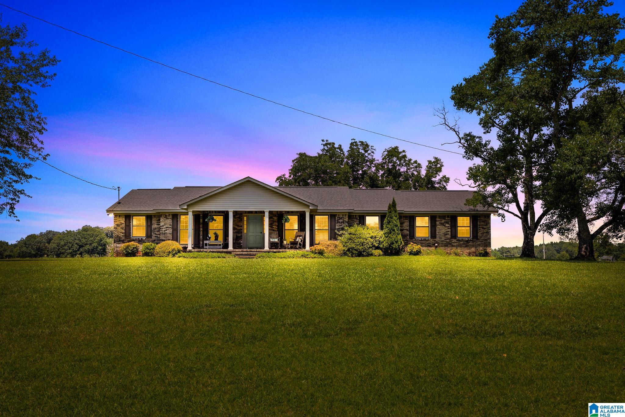 Photo 1 of 33 — 301 COUNTY ROAD 44, JEMISON, AL 35085