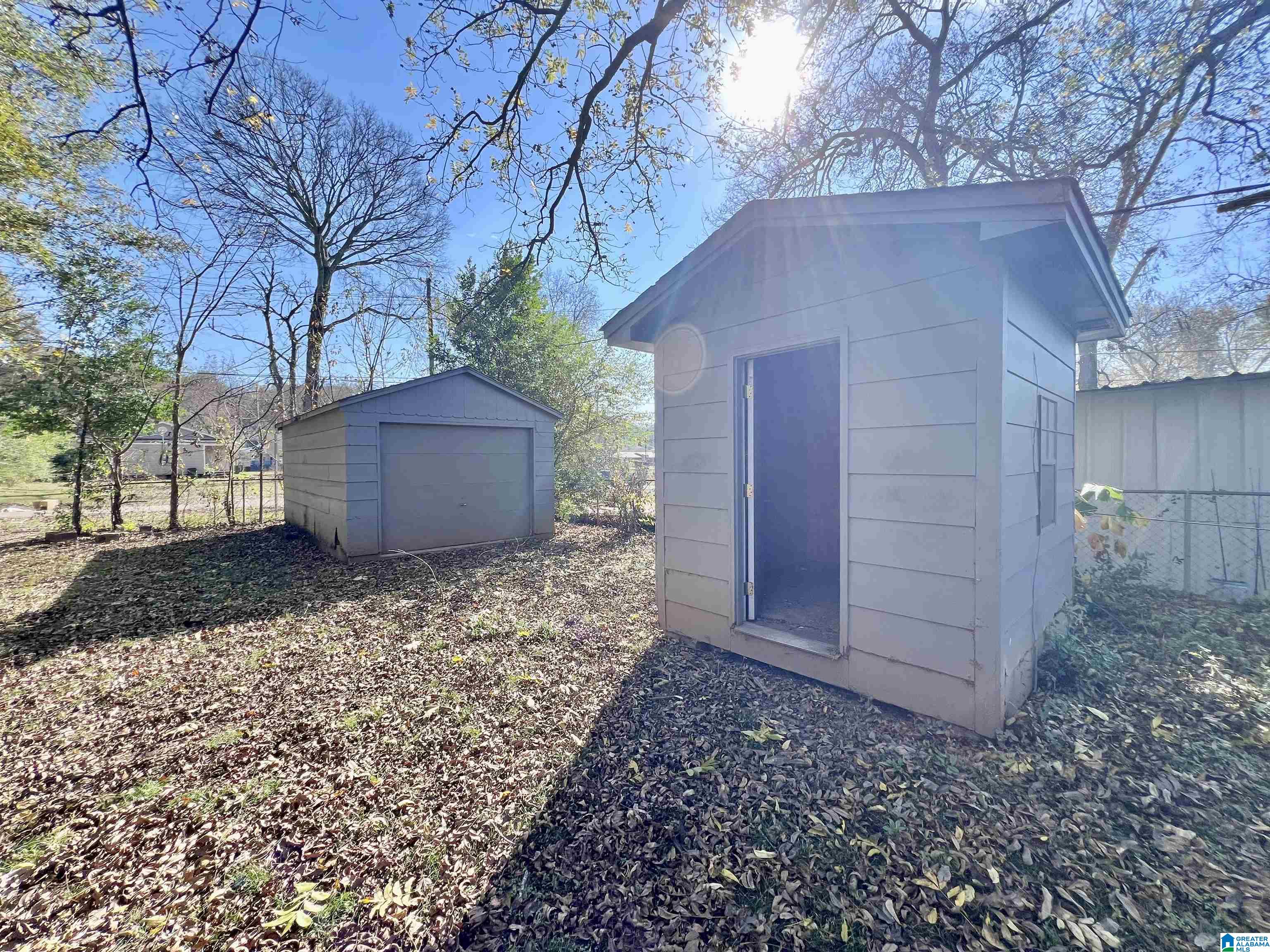 1615 DARTMOUTH AVENUE