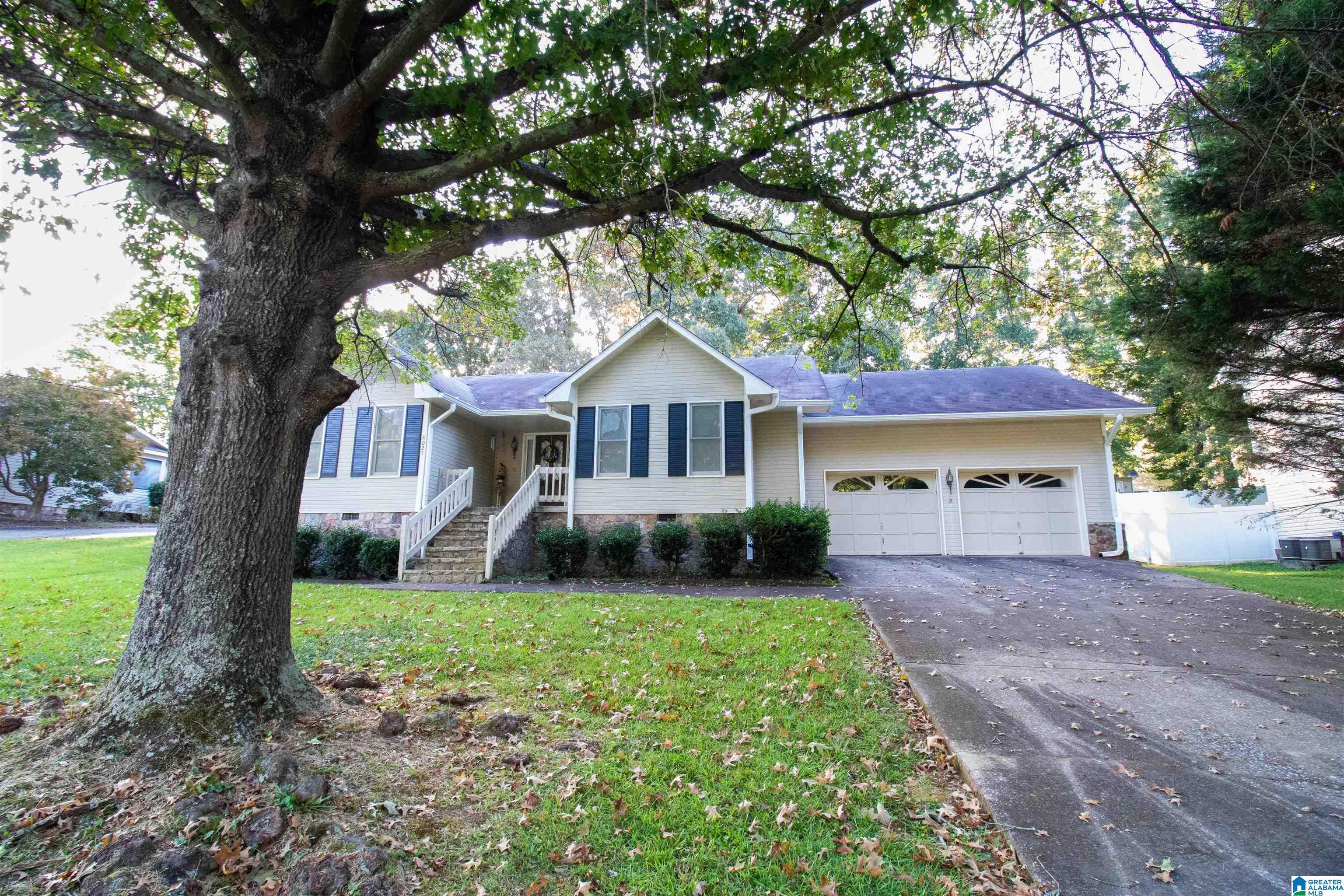 4027 FOREST LANE