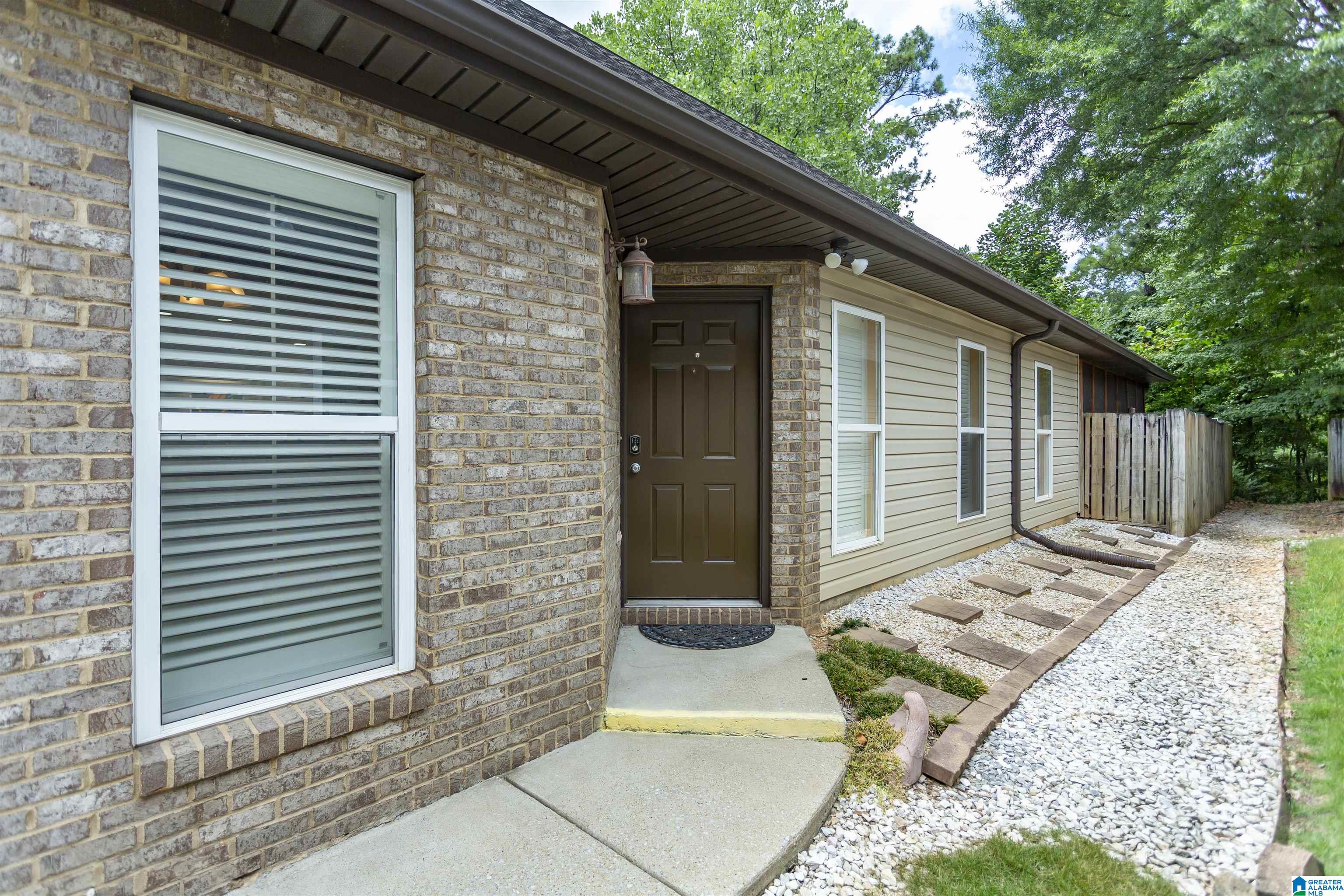 5373 COTTAGE CIRCLE