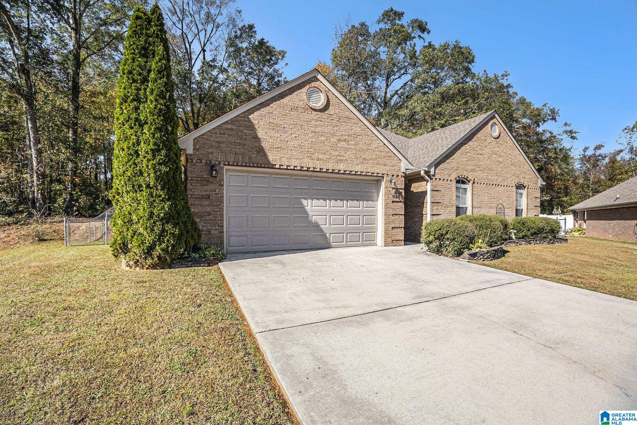 112 CANTERBURY COURT