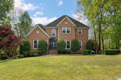2001 HIGHLAND DRIVE HOOVER AL 35244