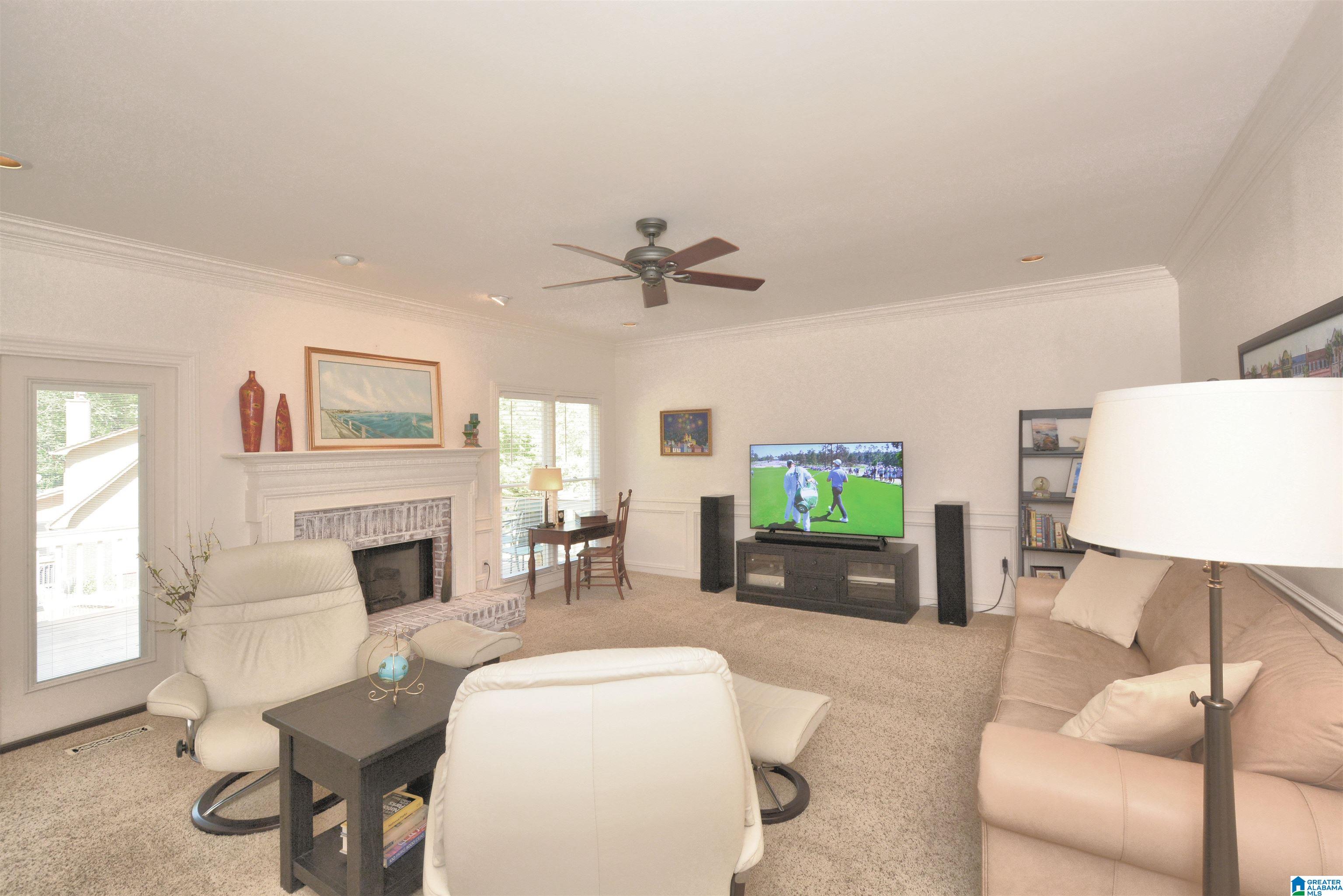 1800 SOUTHPOINTE CIRCLE