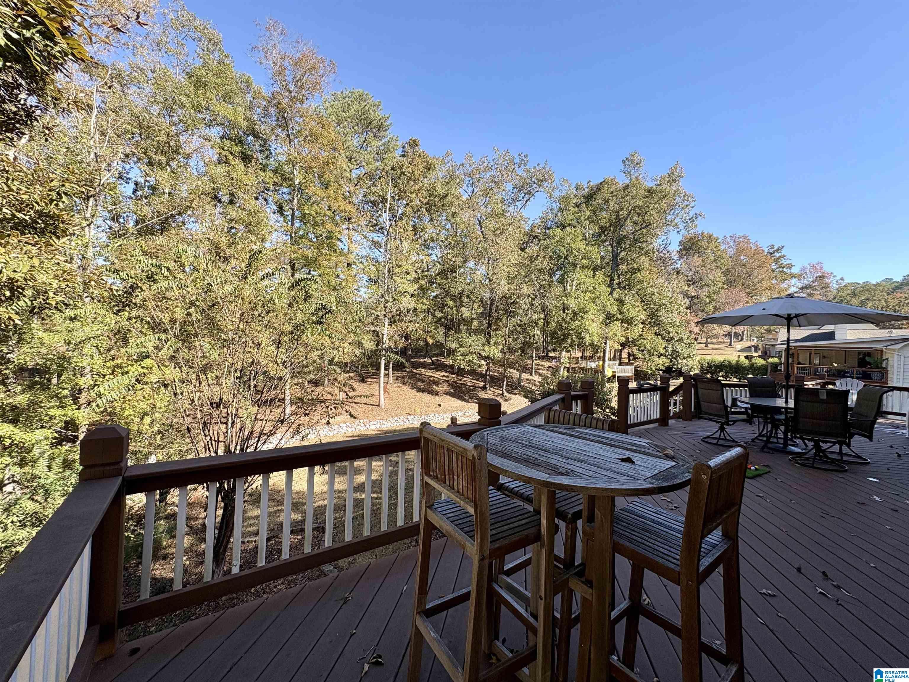 2533 ELIZABETH DRIVE