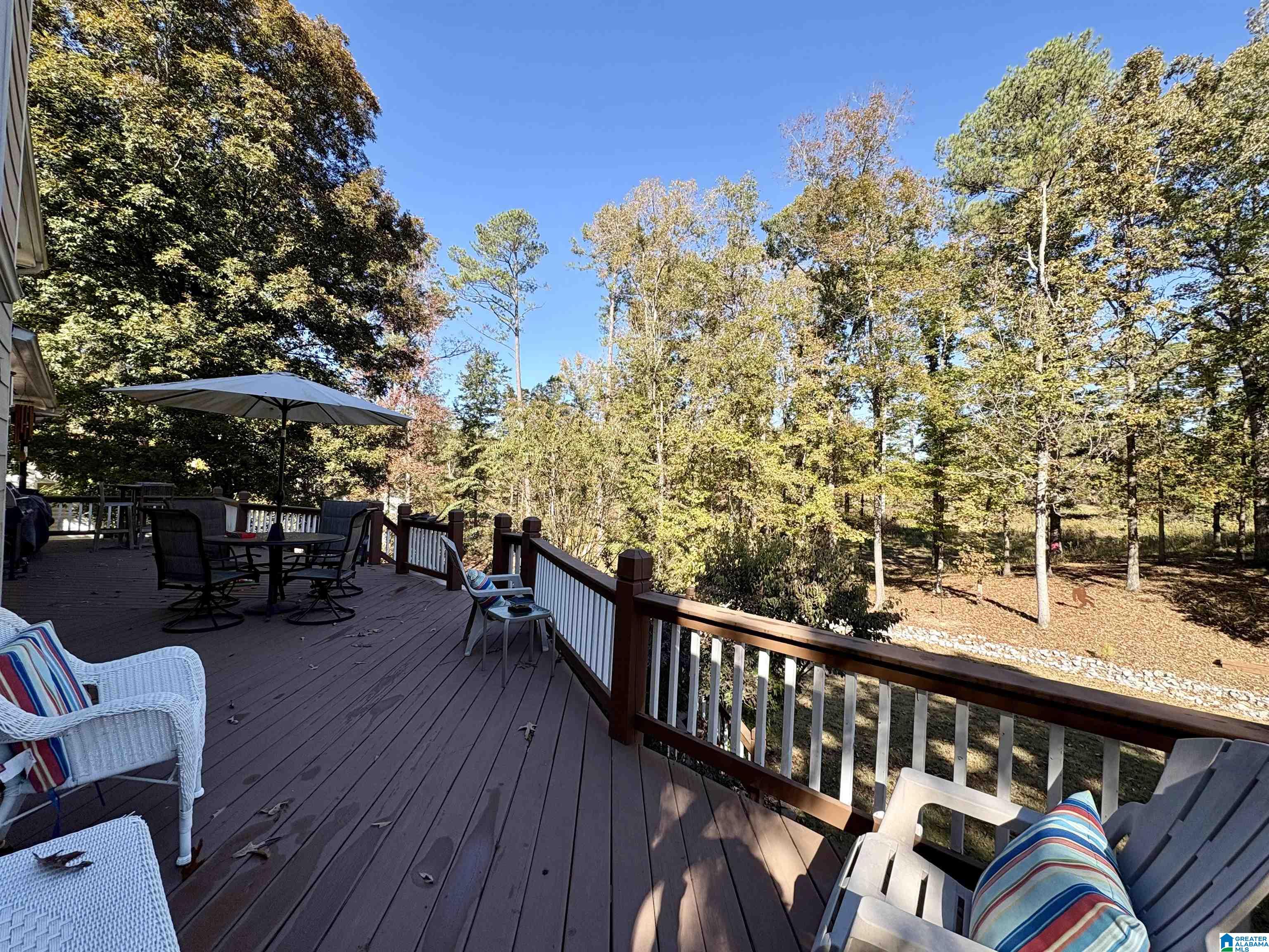 2533 ELIZABETH DRIVE