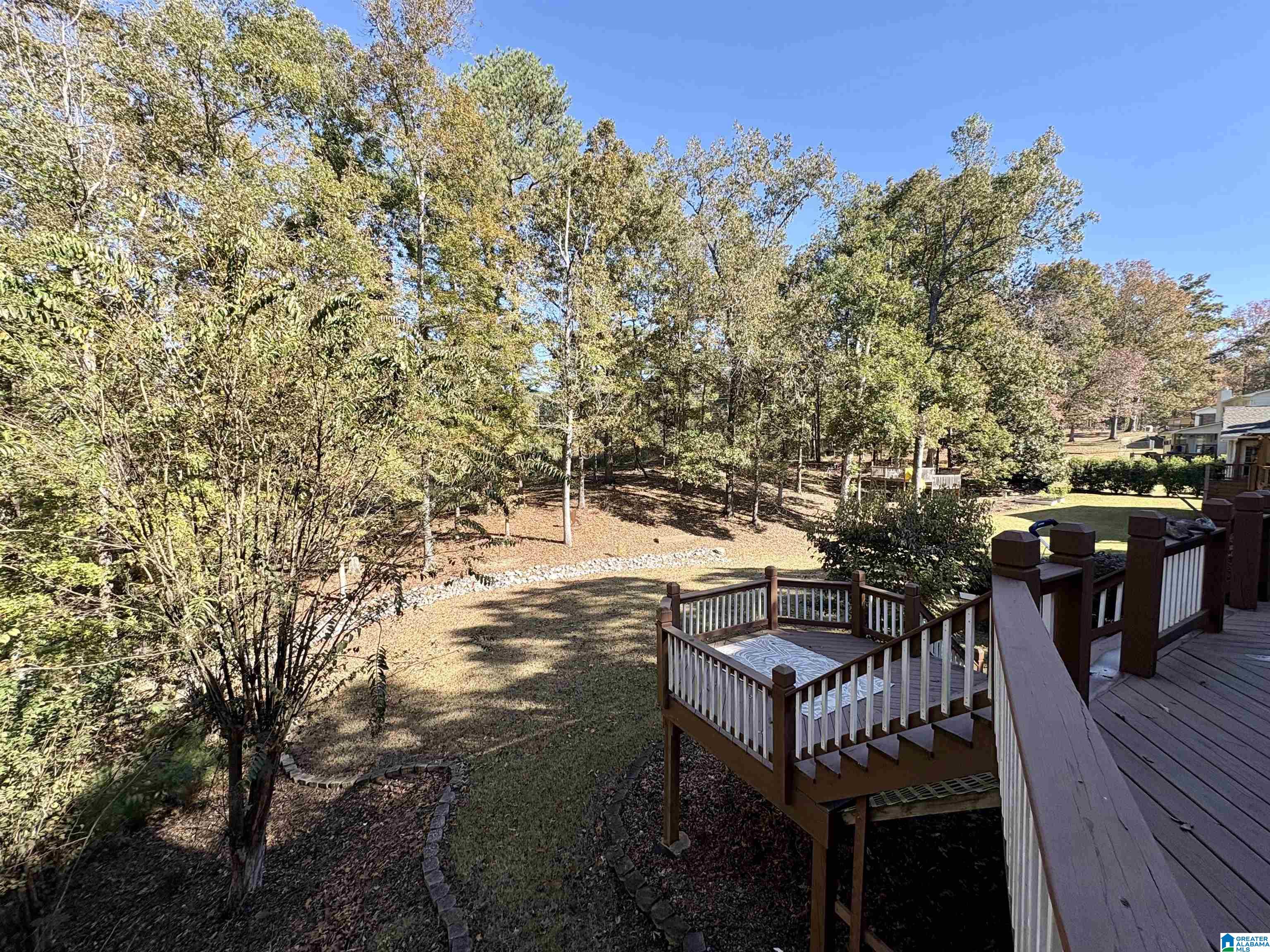 2533 ELIZABETH DRIVE