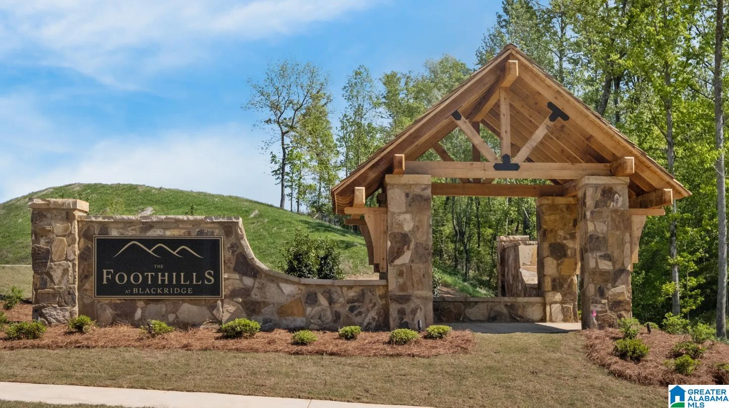 30 BLACKRIDGE CREST