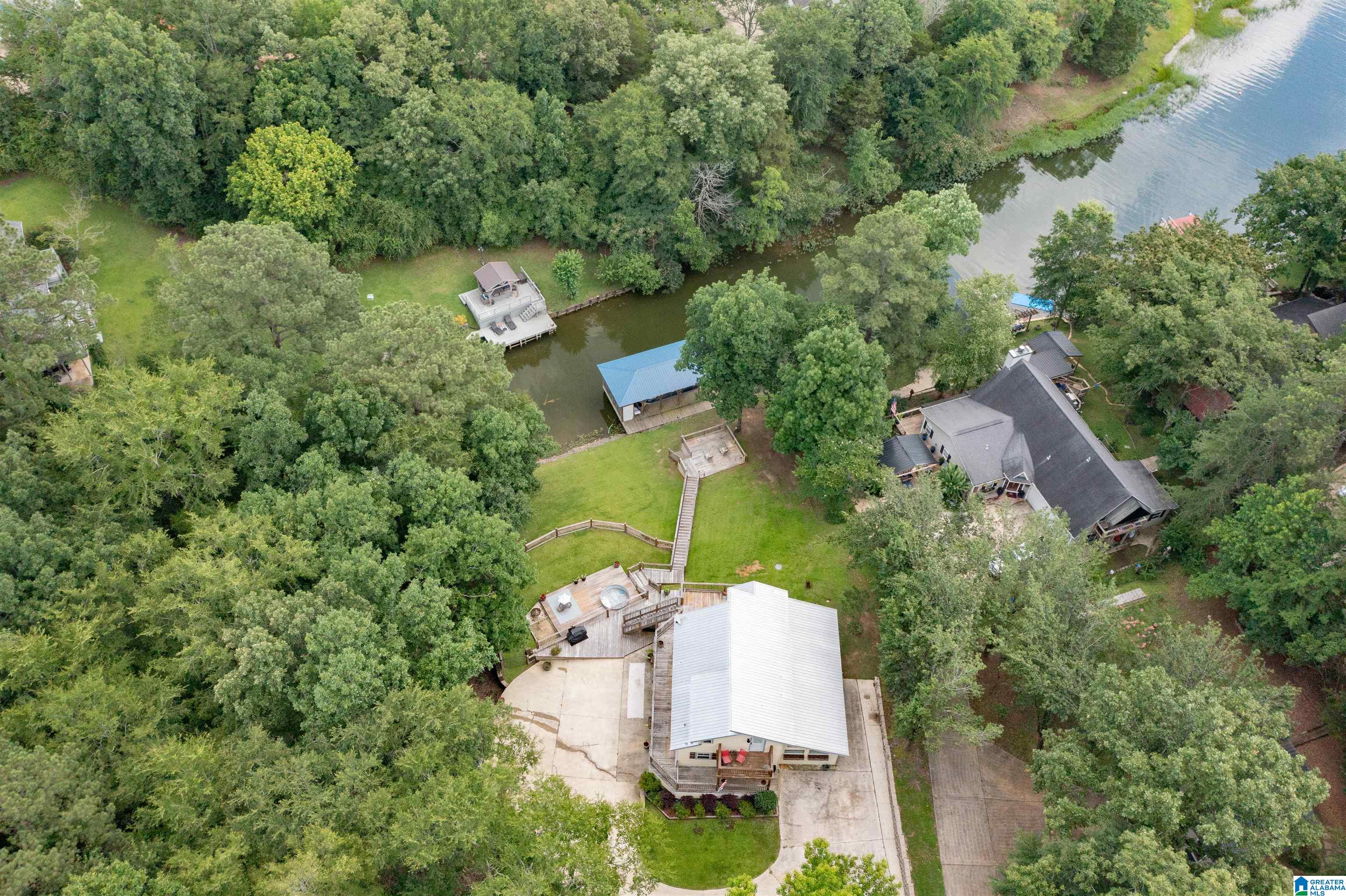 15550 BEACON POINT DRIVE