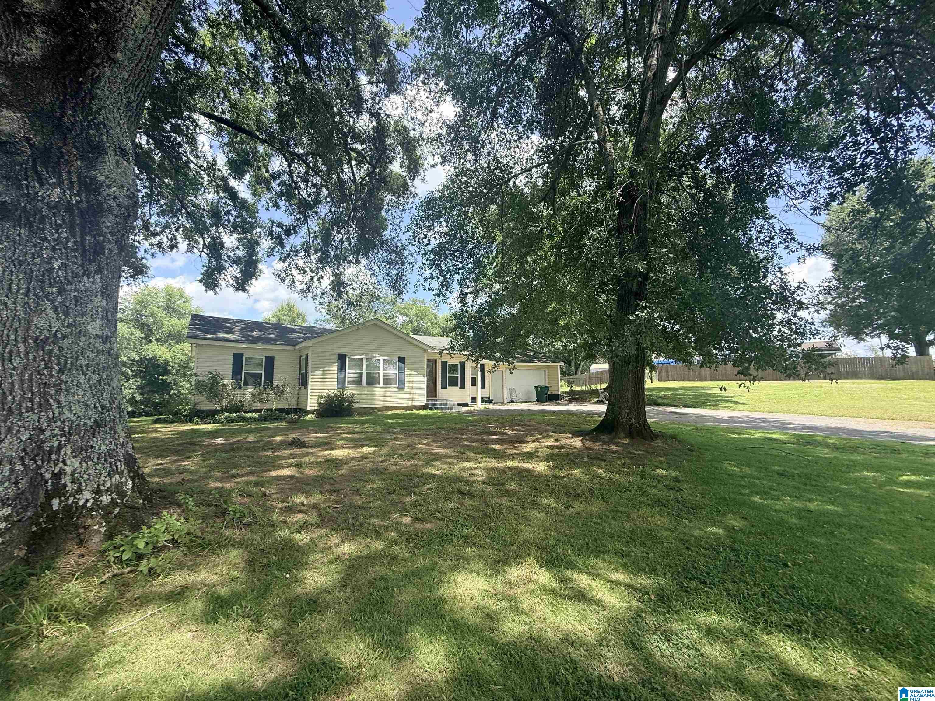 Photo 1 of 22 — 35 COUNTY ROAD 9, BREMEN, AL 35033