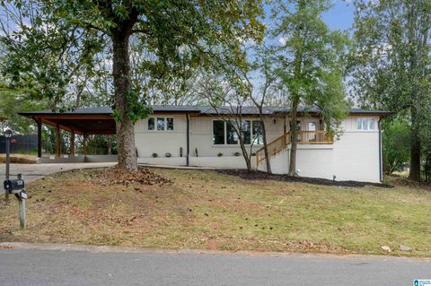 605 MOUNTAIN DRIVE BIRMINGHAM AL 35206