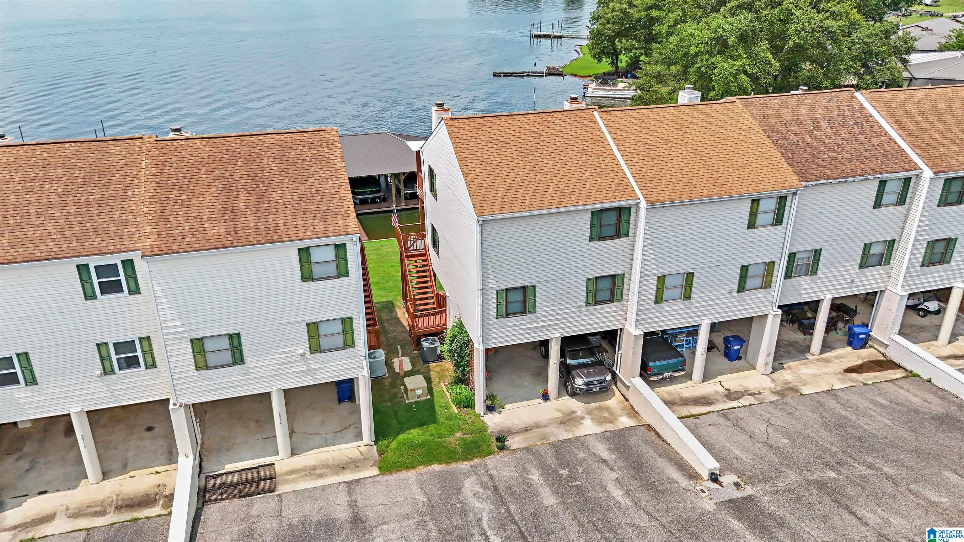 2317 FRAIM DRIVE