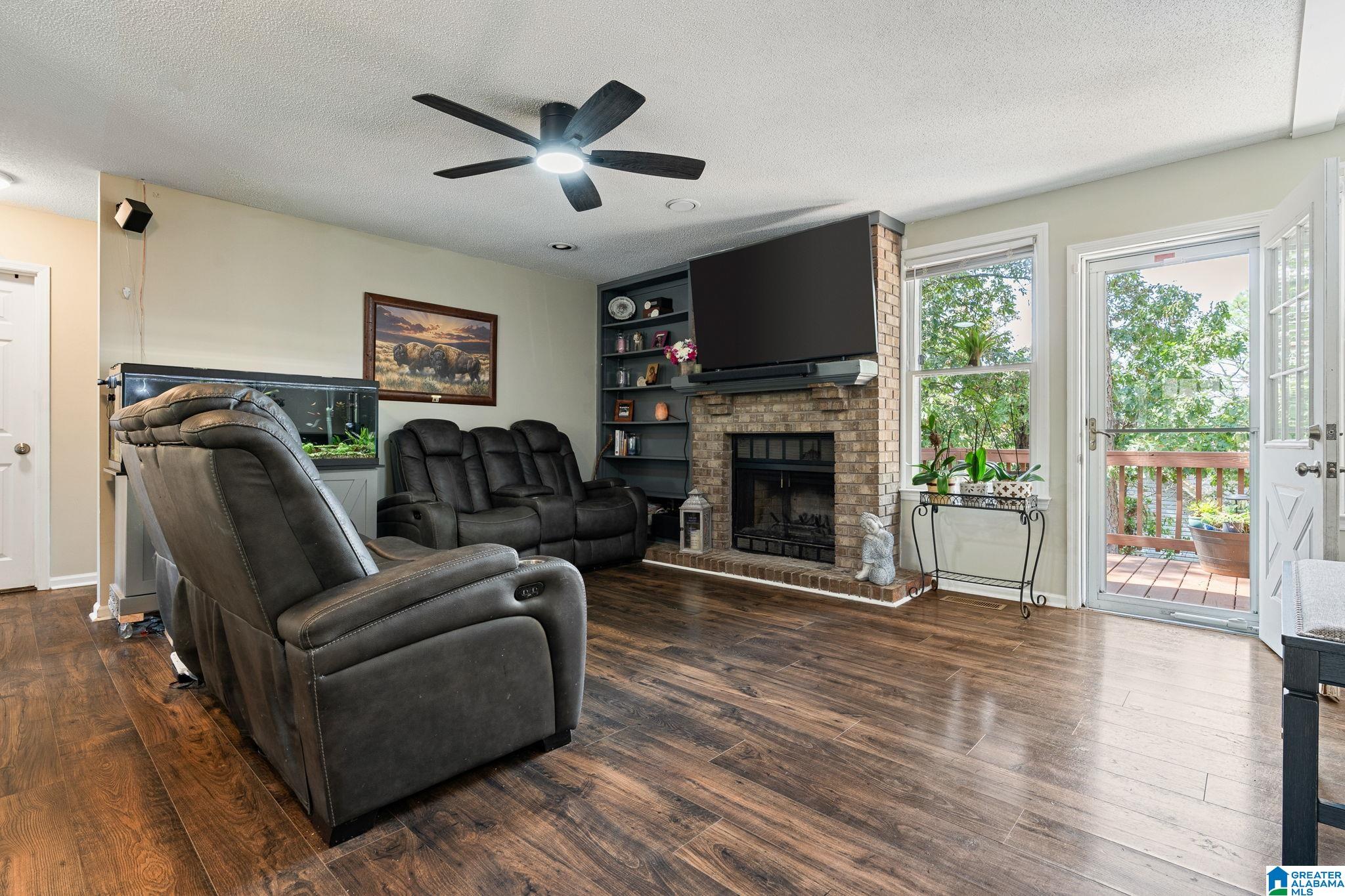 225 PORTSOUTH LANE